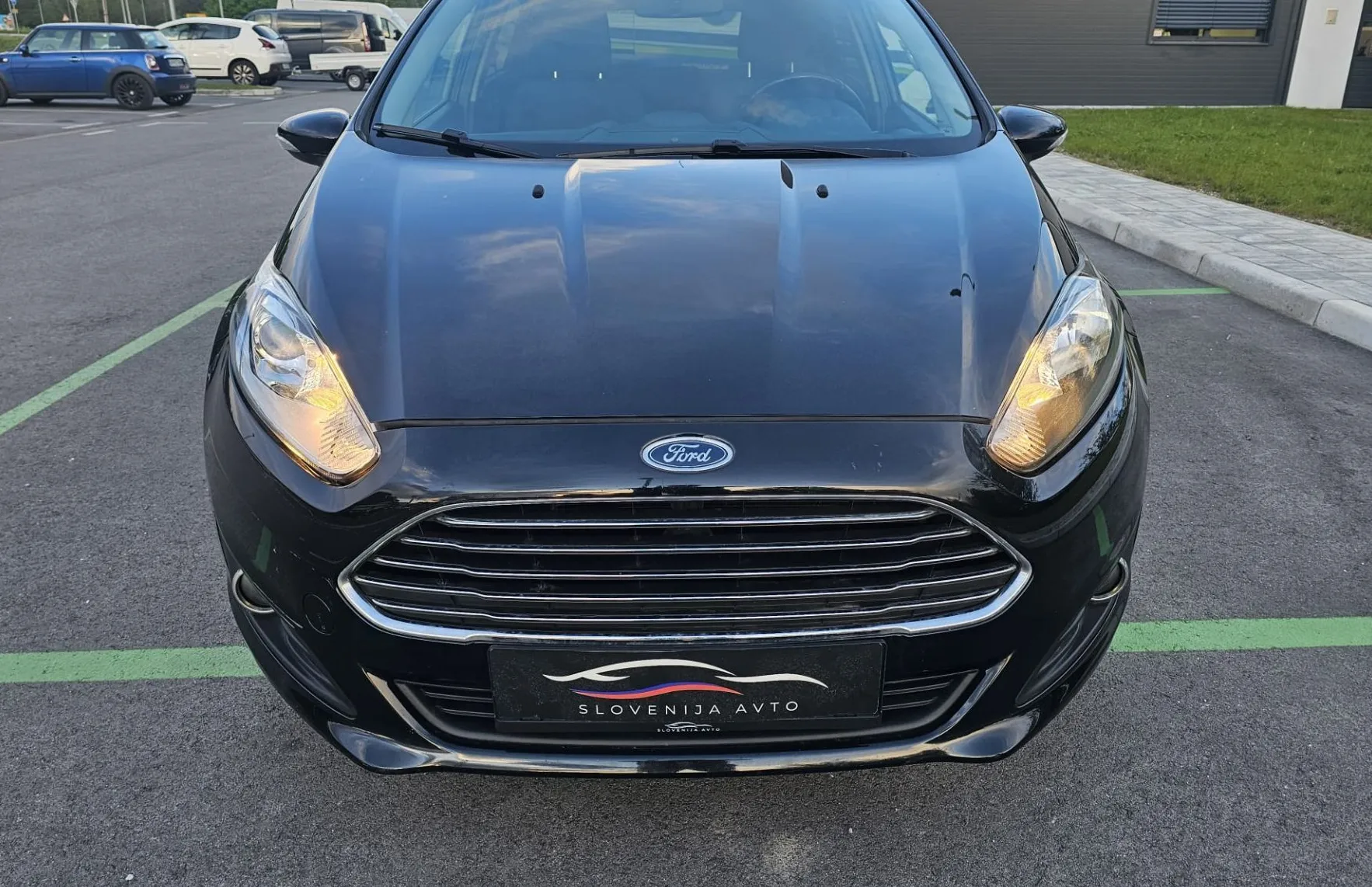 Zunanja slika - Ford Fiesta - 1.4 Trend|SLO|multifunkcija|AVTOklima|bluetooth|US - 2
