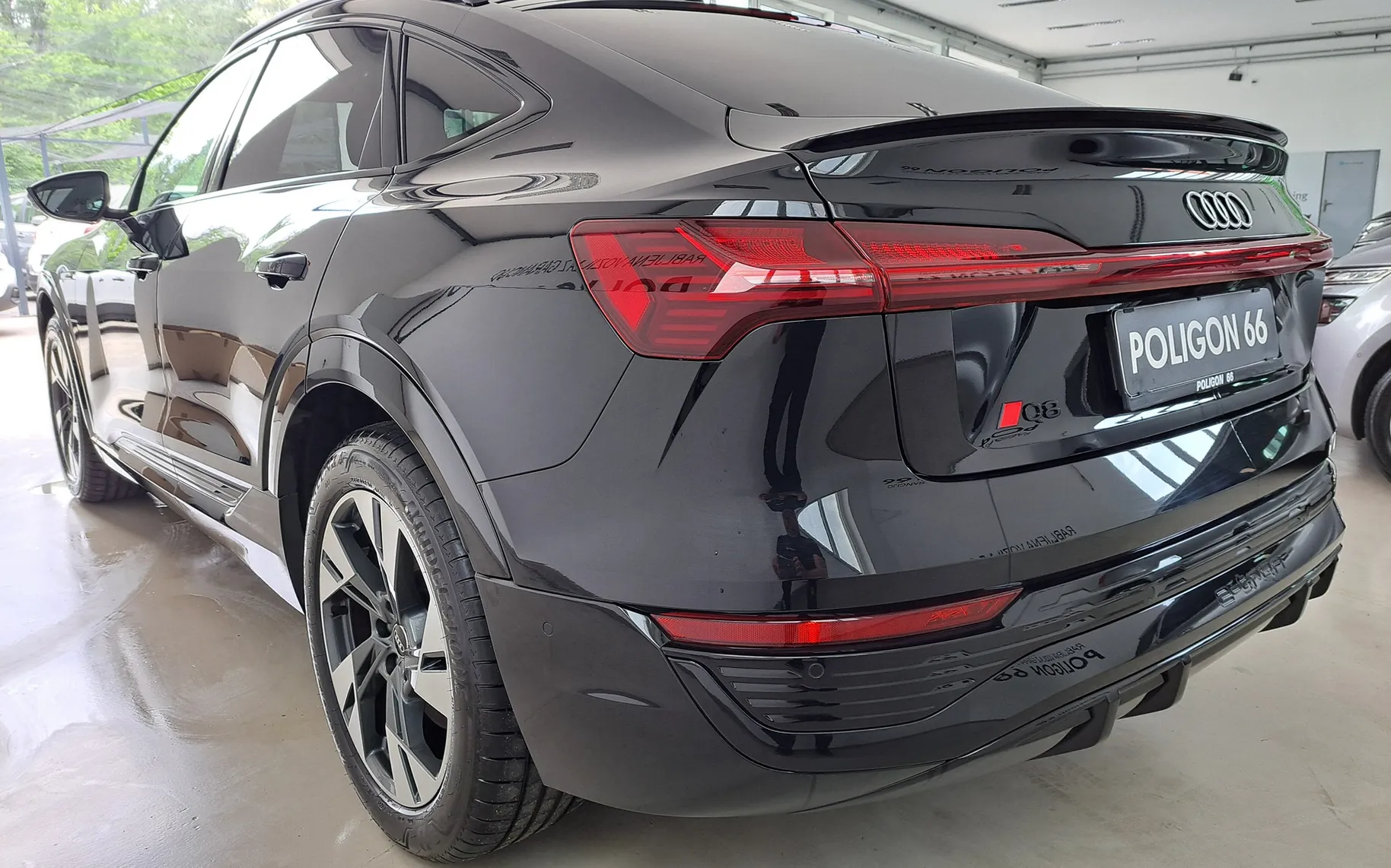 Zunanja slika - Audi e-tron - Sportback quattro S line-SAMO 1069 KM-NOV AVTO-MAX-PRESTIGE - 8