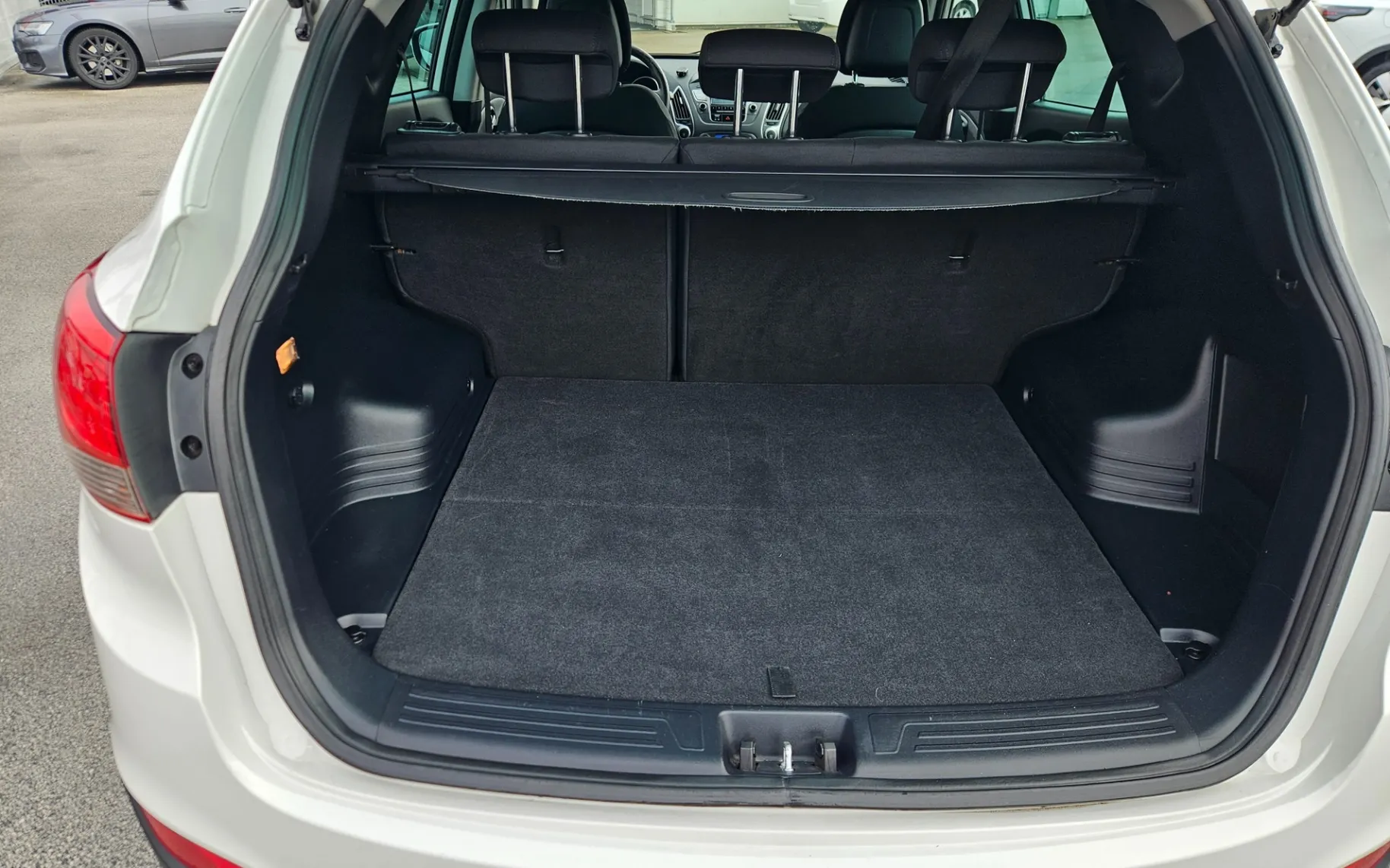 Zunanja slika - Hyundai ix35 - 2,0 Life - 9