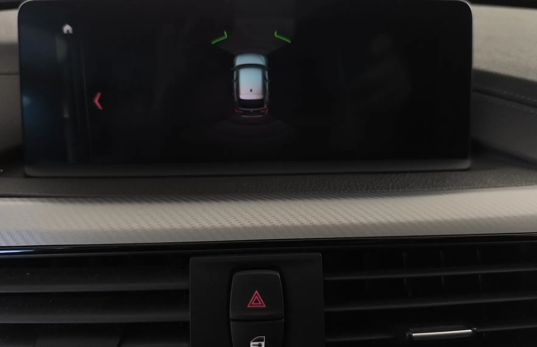 Zunanja slika - BMW Serija 3 - Touring: 318i AVT M SPORT-LED-USNJE-ŠPORTNI SEDEŽI-VIRTU - 17