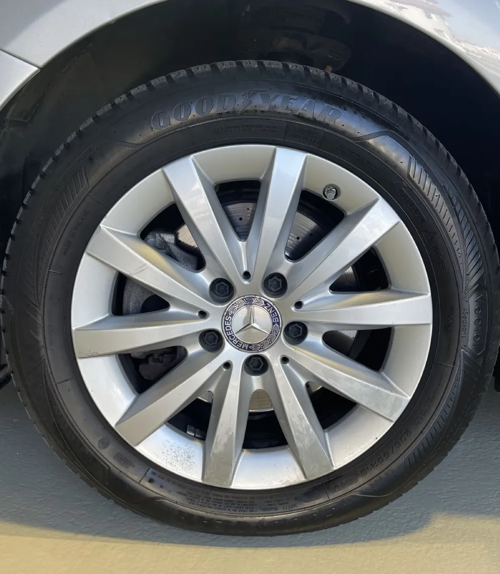 Zunanja slika - Mercedes-Benz B-Razred - B200CDI-NAVIGACIJA-TEMPOMAT-MULTIFUNKCIJA-KAMERA - 7