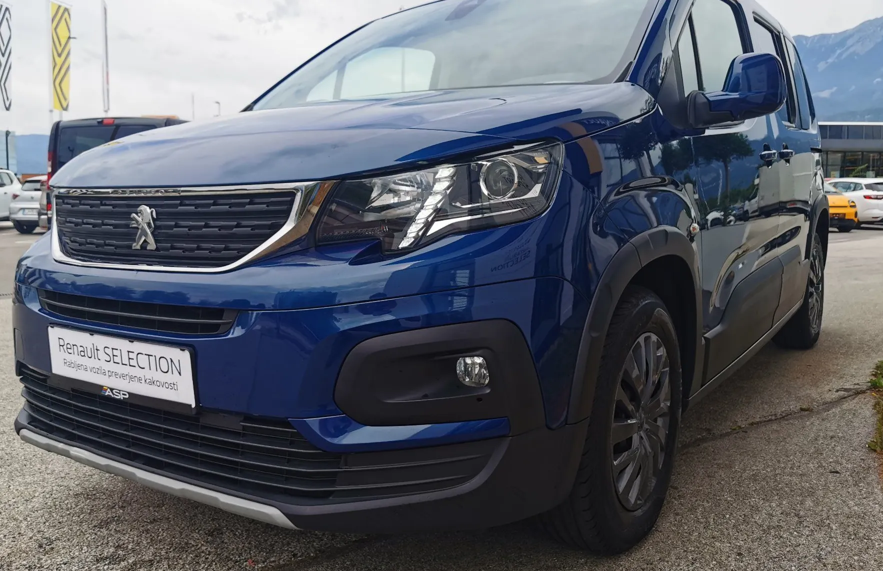 Zunanja slika - Peugeot Rifter - 1.5 HDi L1 AUT. - 3