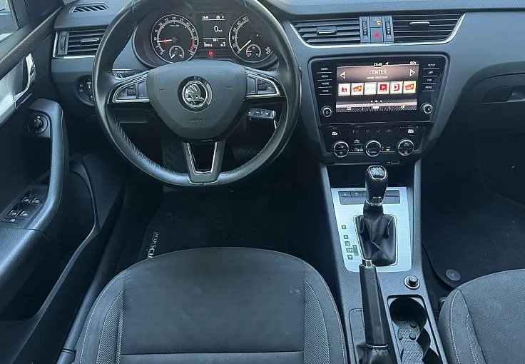 Zunanja slika - Škoda Octavia - 2.0 TDI DSG 110 kW - 5