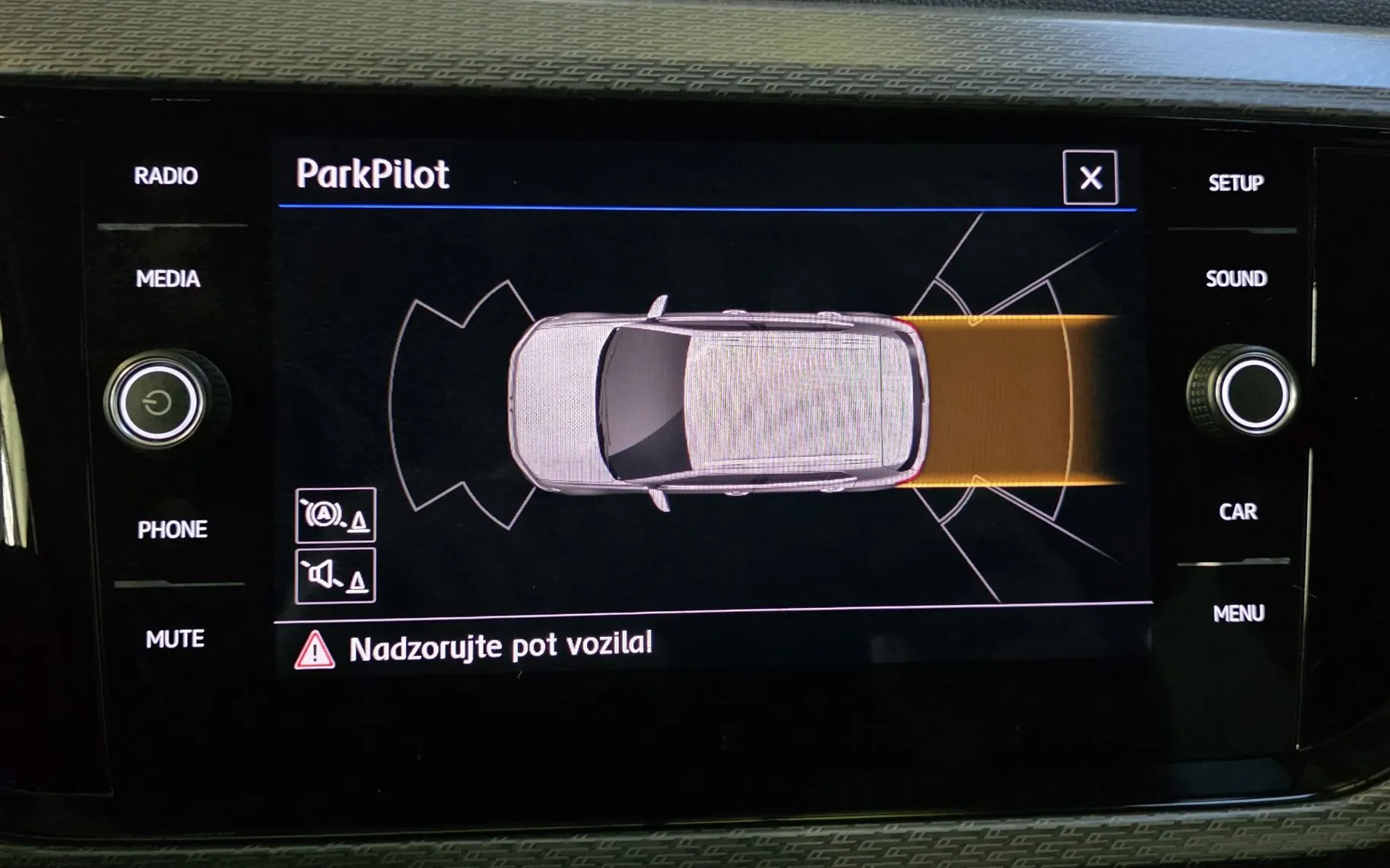 Zunanja slika - Volkswagen T-Cross - 1,0 TSI BMT R-Line 1.LAST SLO LED PDC ALU - 13