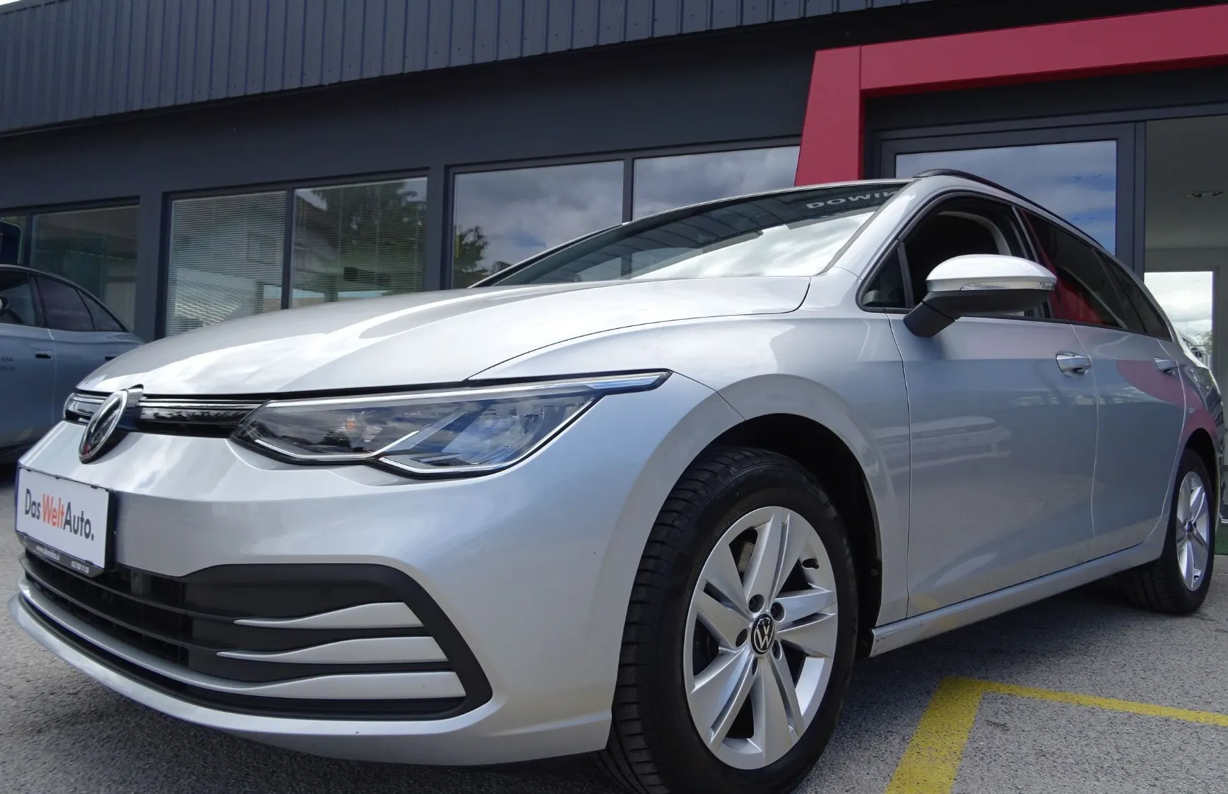 Zunanja slika - Volkswagen Golf - Variant 2.0 TDI DSG Life 150KM - KOT NOV - - 1