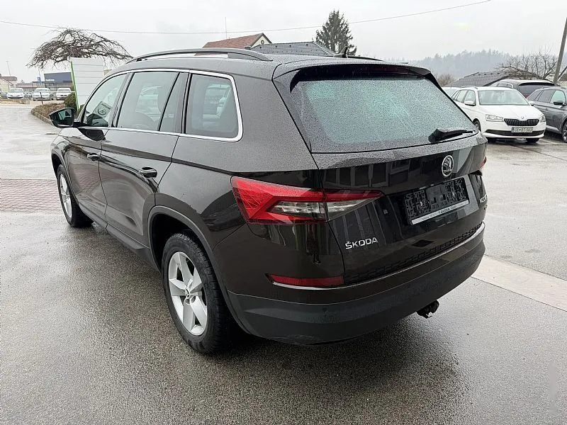 Zunanja slika - Škoda Kodiaq - Ambition 2.0 TDI 110kW 4X4- SLO. - VELIK SERVIS - - 5