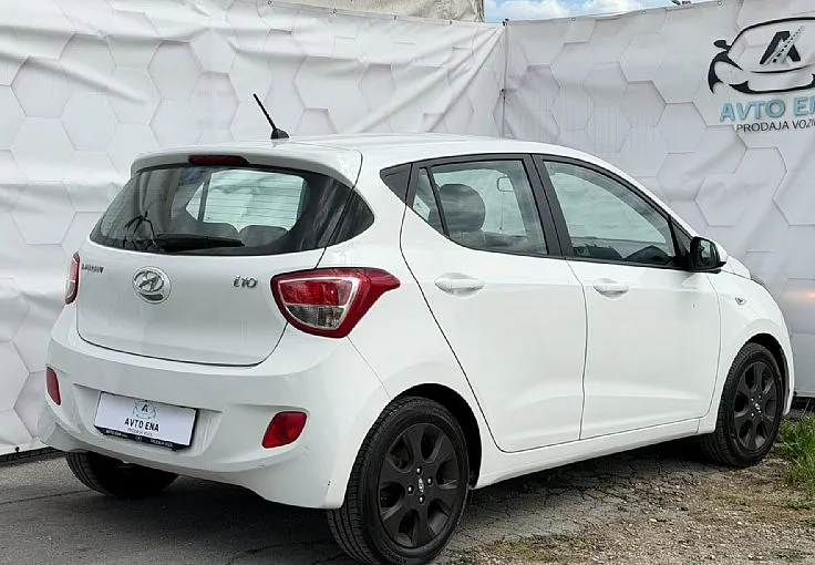 Zunanja slika - Hyundai i10 - 1.0 Style - TEMP - KLIMA - ALU15 - 3