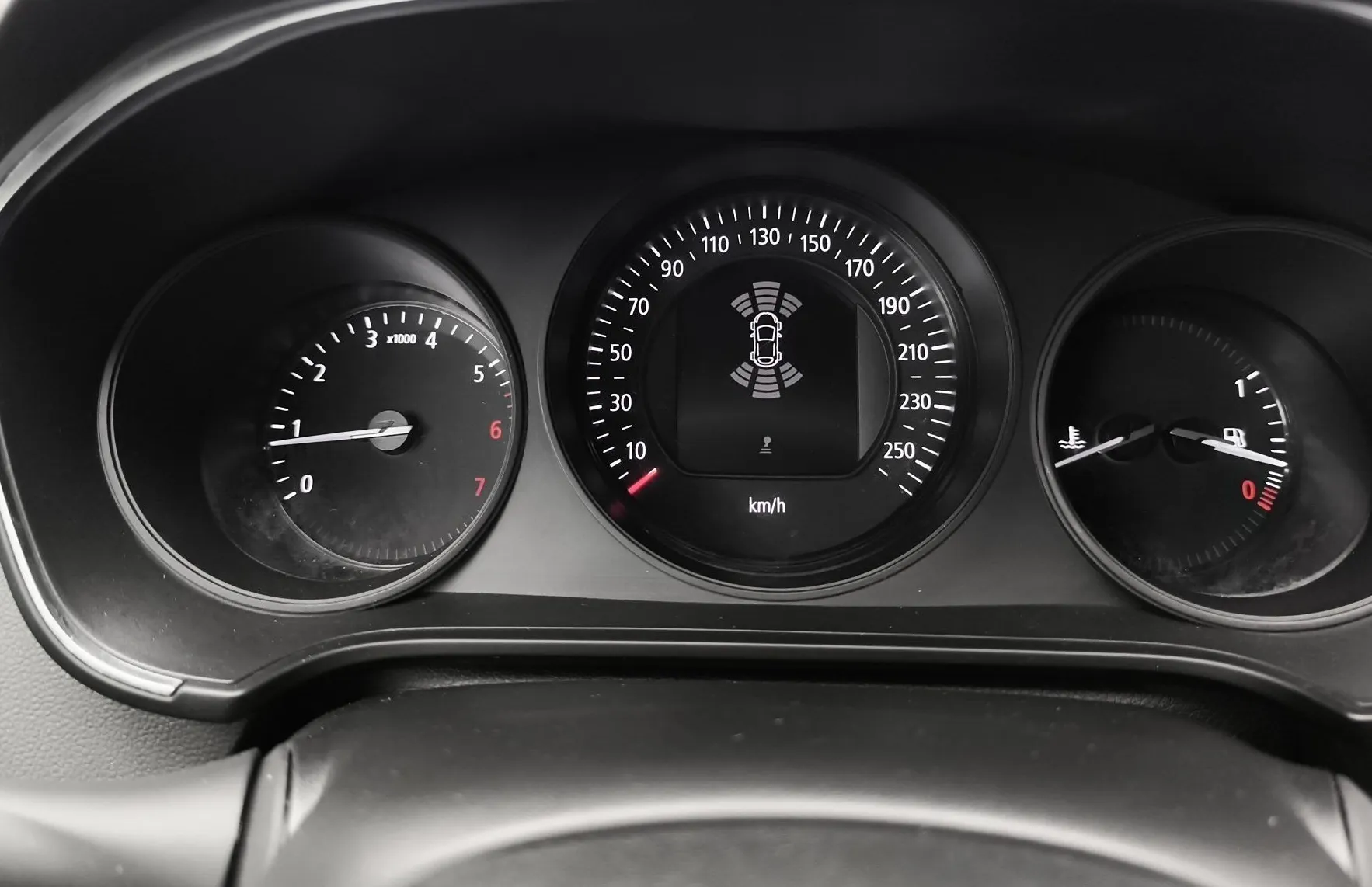 Zunanja slika - Renault Mégane - Megane Berline TCe 100 SLO POREKLO - 1.LASTNIK - 14