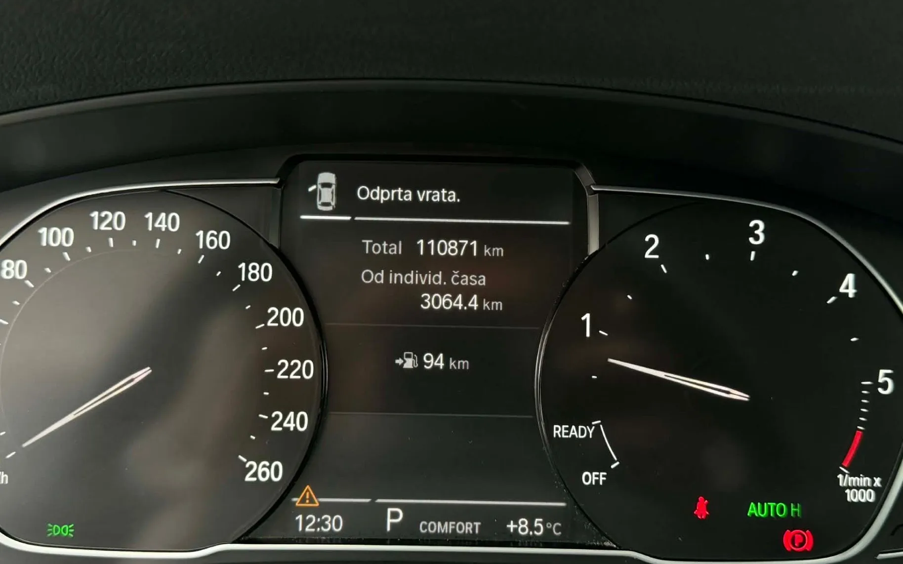 Zunanja slika - BMW Serija 5 - Touring: 530d-AUT-LED-110.000km-LIZING ZA TUJCE-4X KLIMA - 19