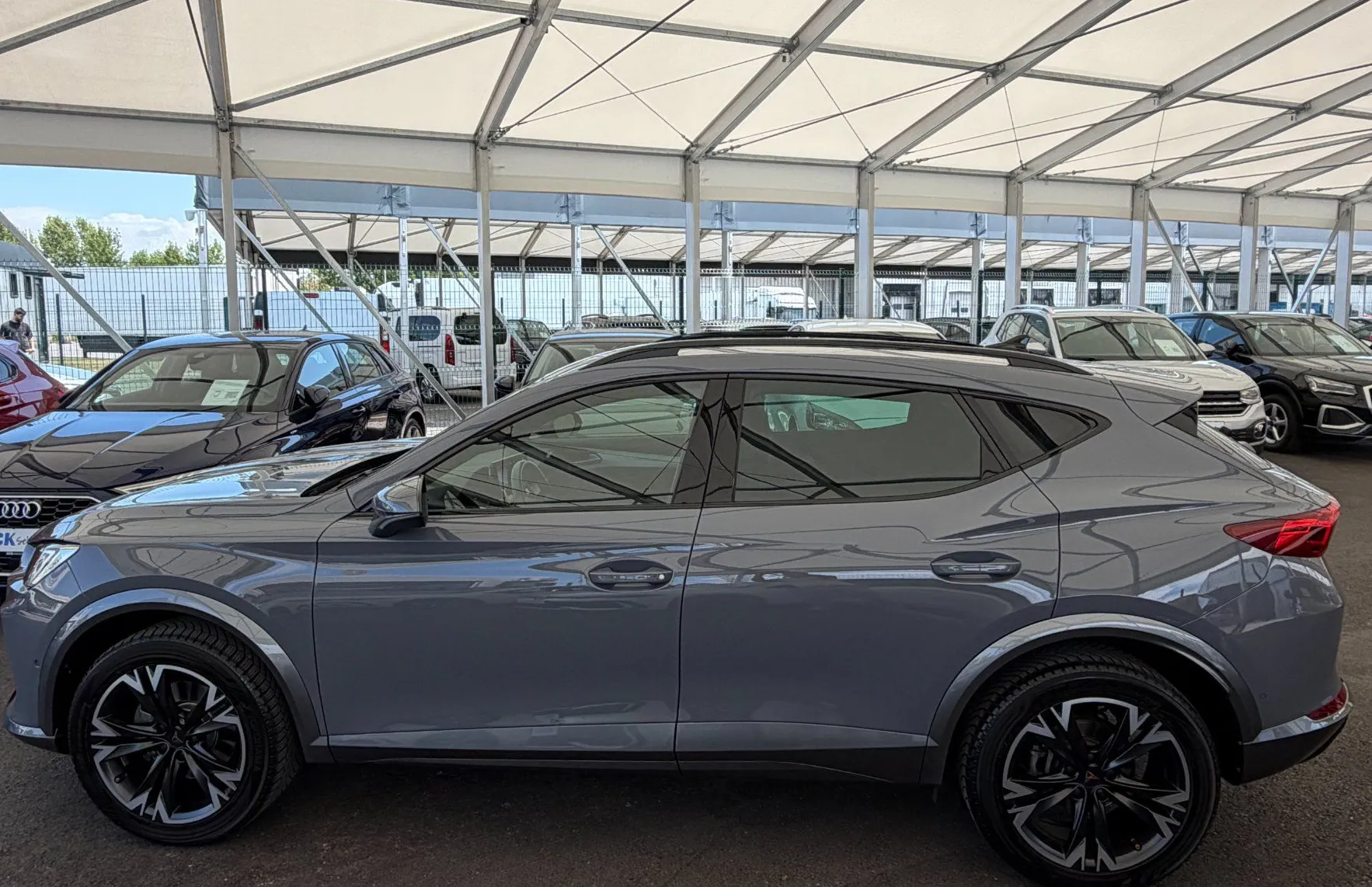 Zunanja slika - Cupra Formentor - 1.5 TSI DSG - MRTVI KOT - KAMERA - EASY OPEN - 3