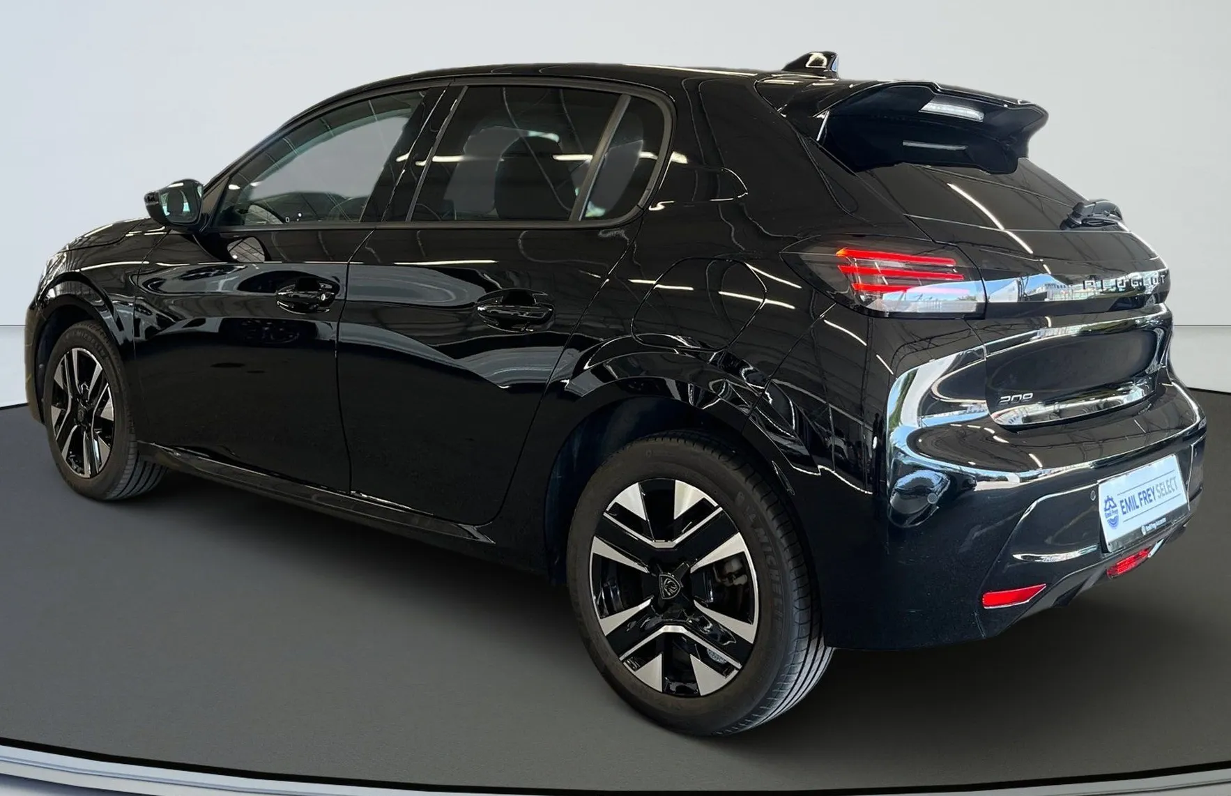 Zunanja slika - Peugeot 208 - MHEV  100  110 e-DCT6 Allure Avt. - 4