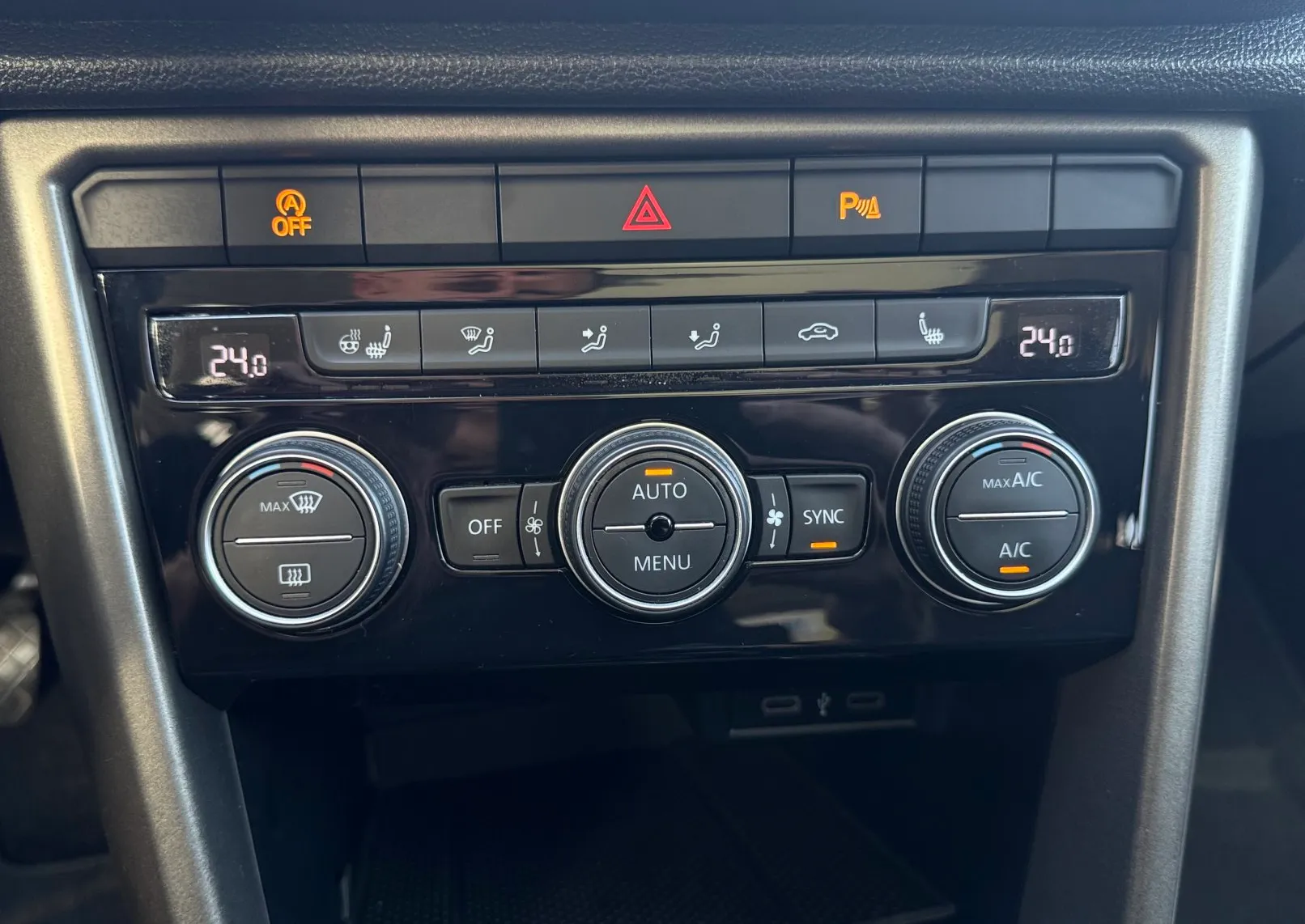 Zunanja slika - Volkswagen T-Roc - 1,5 TSI  Style - 17