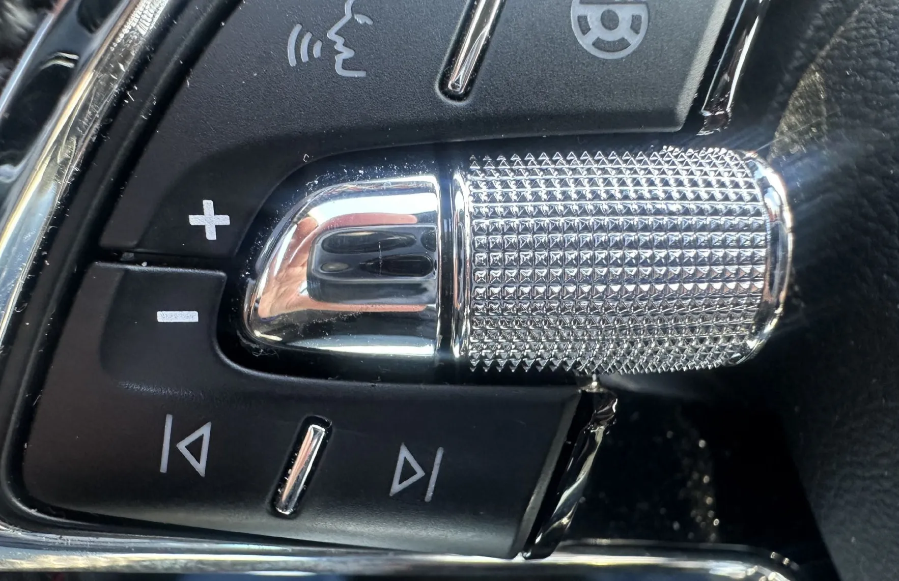 Zunanja slika - Škoda Octavia - 2.0 TSI RS 245 DSG.KAMERA.LED.KLJUKA.SLOVENSKI - 7