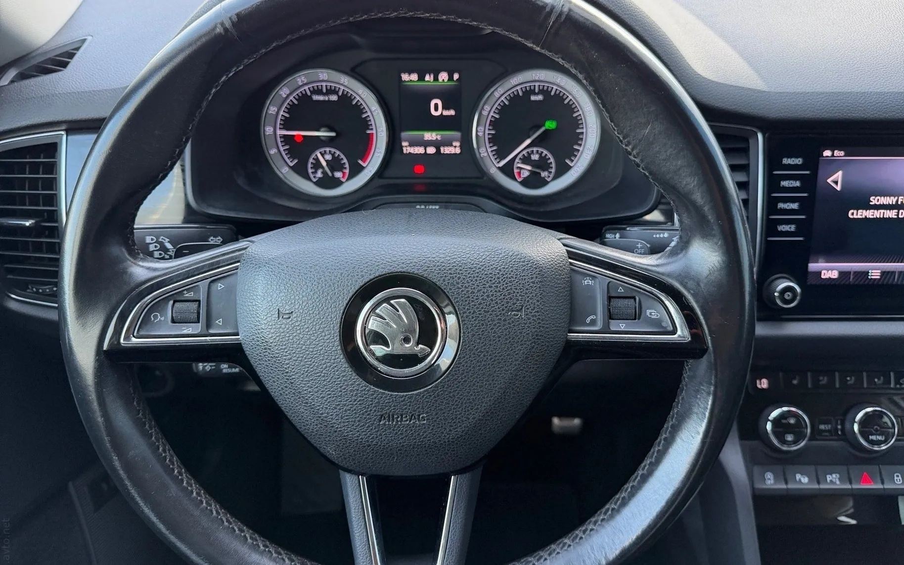 Notranja slika - Škoda Kodiaq - 4x4 2.0 TDI Style DSG-SLO-7 SEDEŽEV-360 KAMERA-P.. - 8