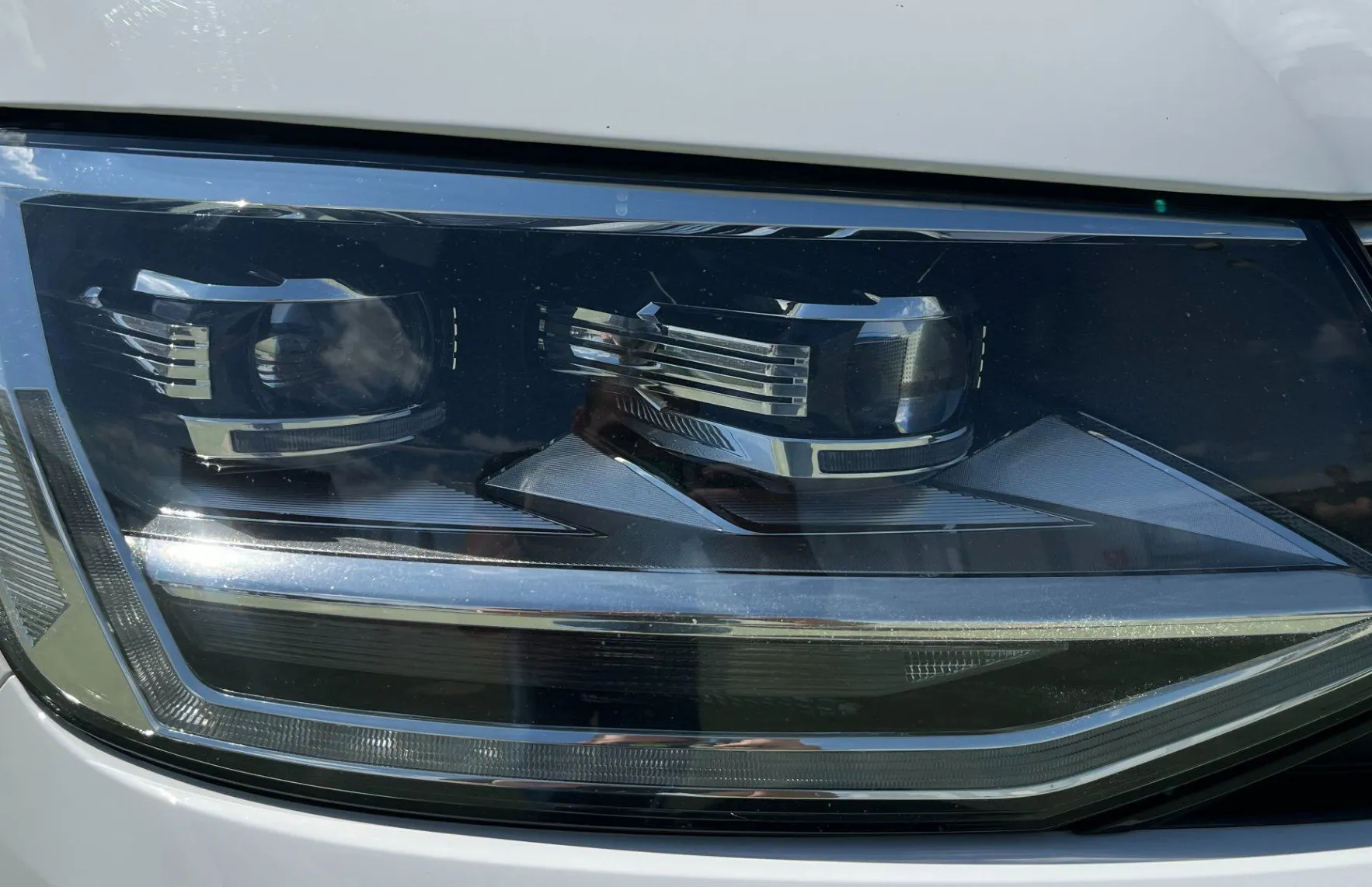 Zunanja slika - Volkswagen Multivan - 2.0 TDI DMR Comfortline DSG. LED. NAVI. 2X PDC. - 4