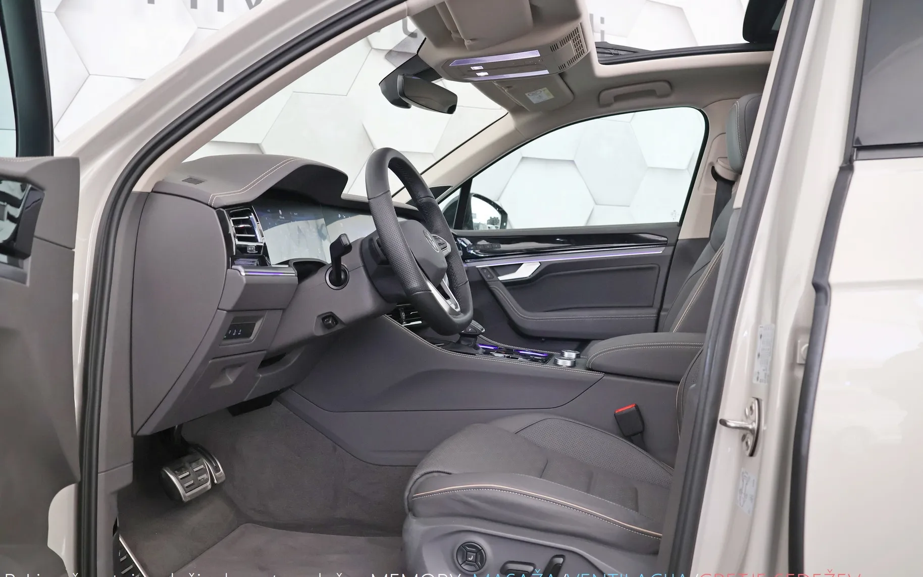 Zunanja slika - Volkswagen Touareg - 3.0 V6 TDI 4-Motion Tiptronic R-Line 286KM - 9