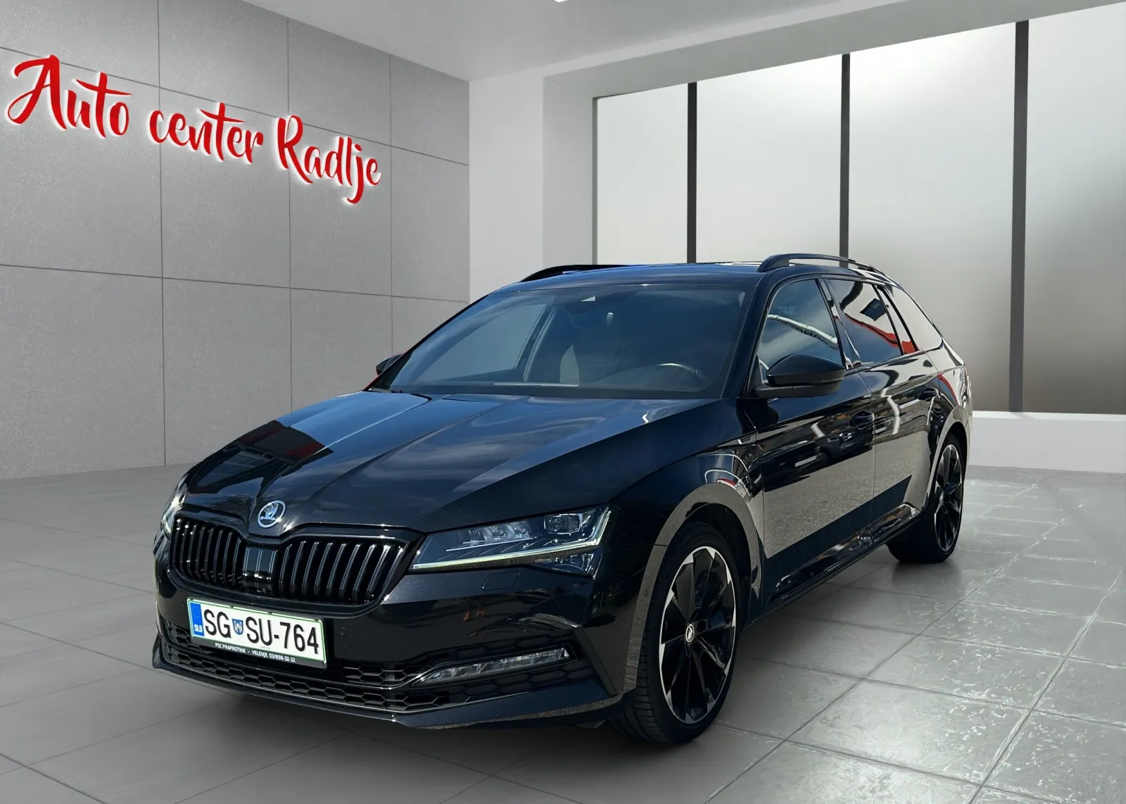 Zunanja slika - Škoda Superb - Combi 4x4 2,0 TSI DSG - 3