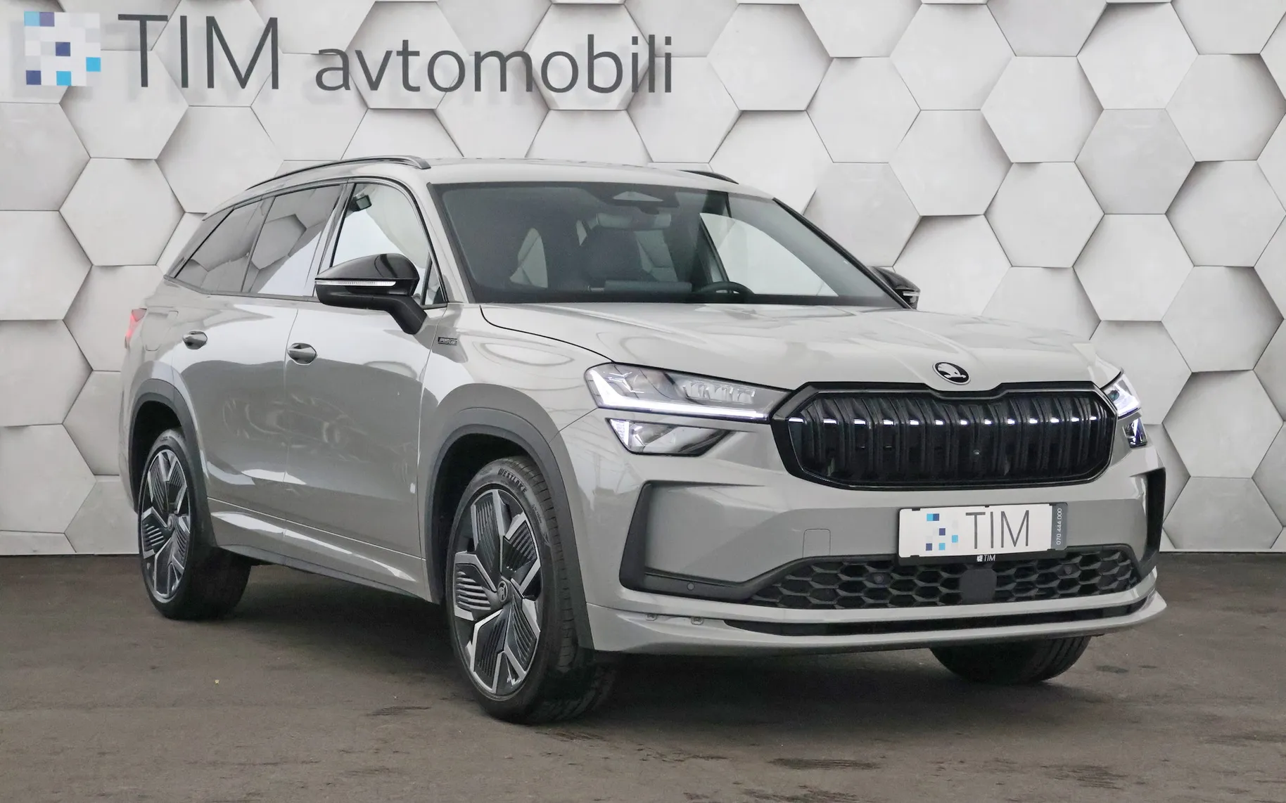 Zunanja slika - Škoda Kodiaq - 2.0 TDI DSG Sportline 150KM - 2