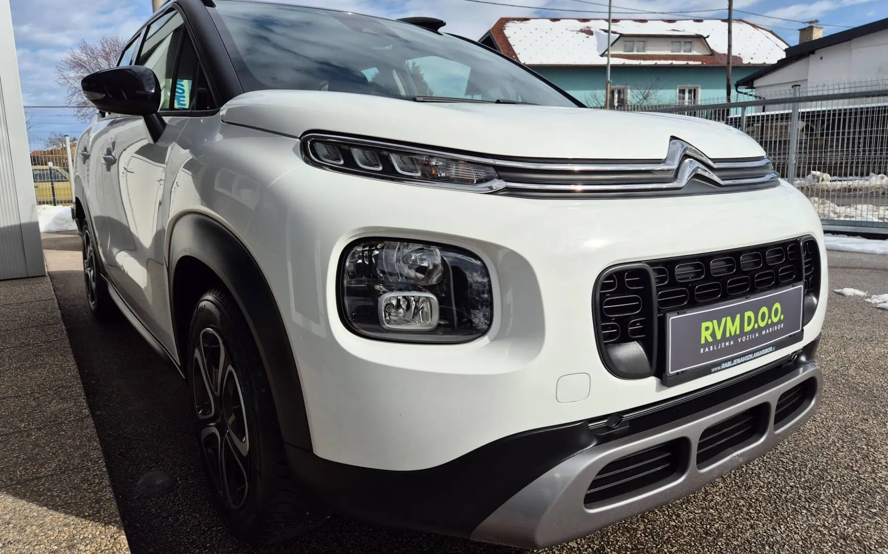 Zunanja slika - Citroën C3 Aircross - FEEL°BLUEHDI°LED°2.LAST°NAVI°PDC°TOUCH°LANE ASSI.. - 4