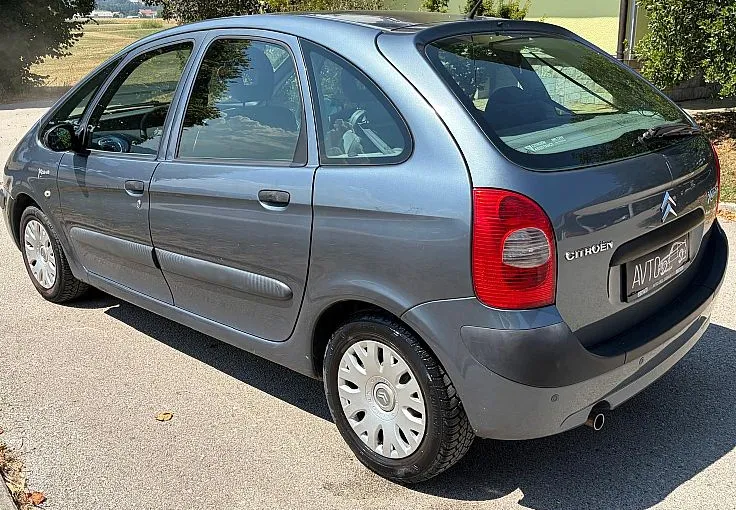 Zunanja slika - Citroën Xsara Picasso - 1.6i 16V Elegance - 7