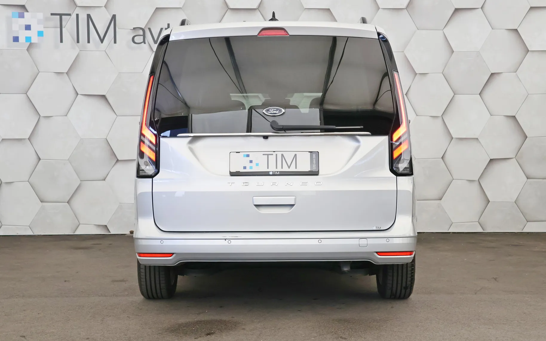 Zunanja slika - Ford Grand Tourneo Connect - Tourneo 2.0 TDCi DSG Titanium 122KM - 6