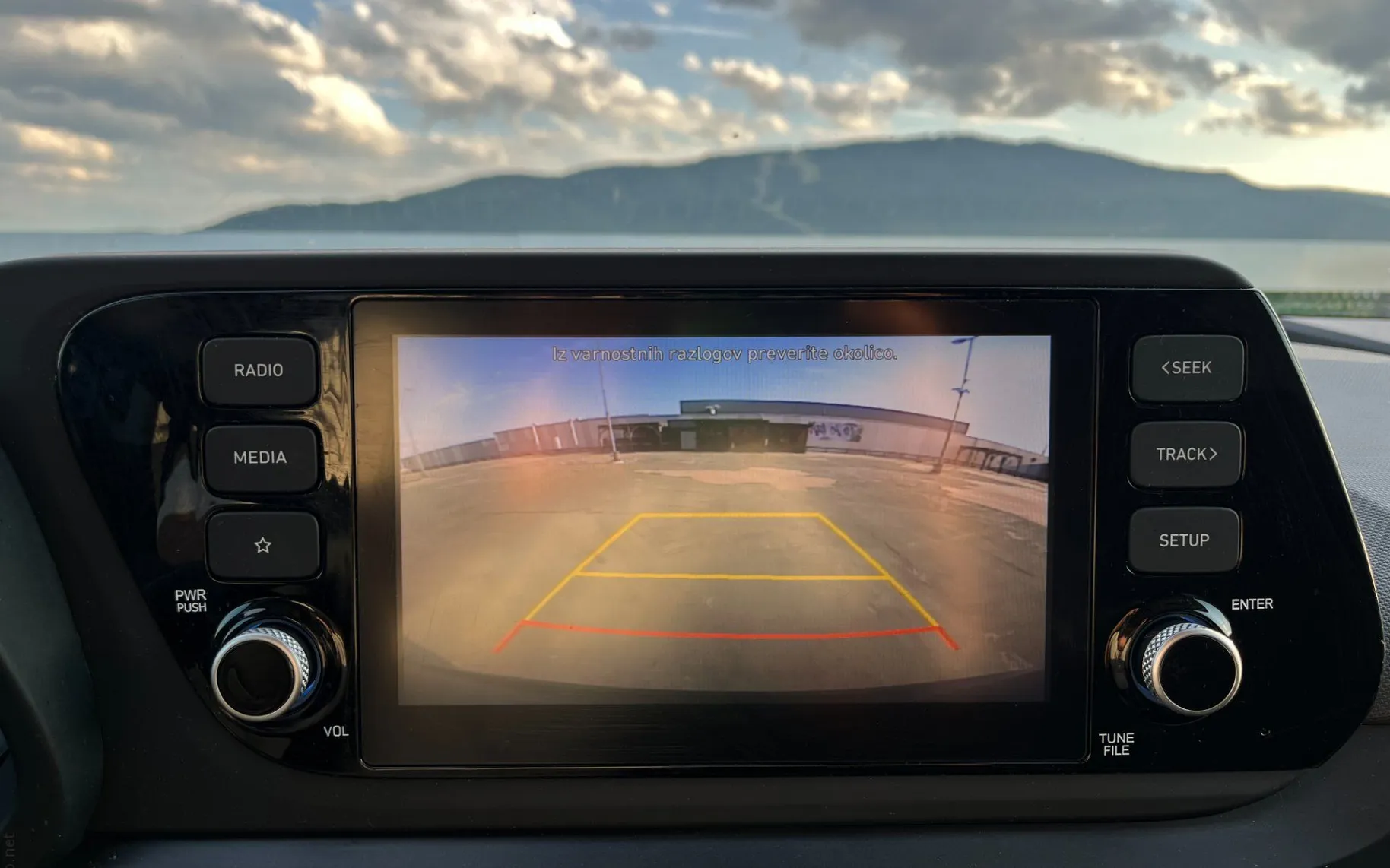 Zunanja slika - Hyundai Bayon - 1.0 T-GDI Style.LED.VZR.KAM.LANE AS.ACC 22.768 KM - 18