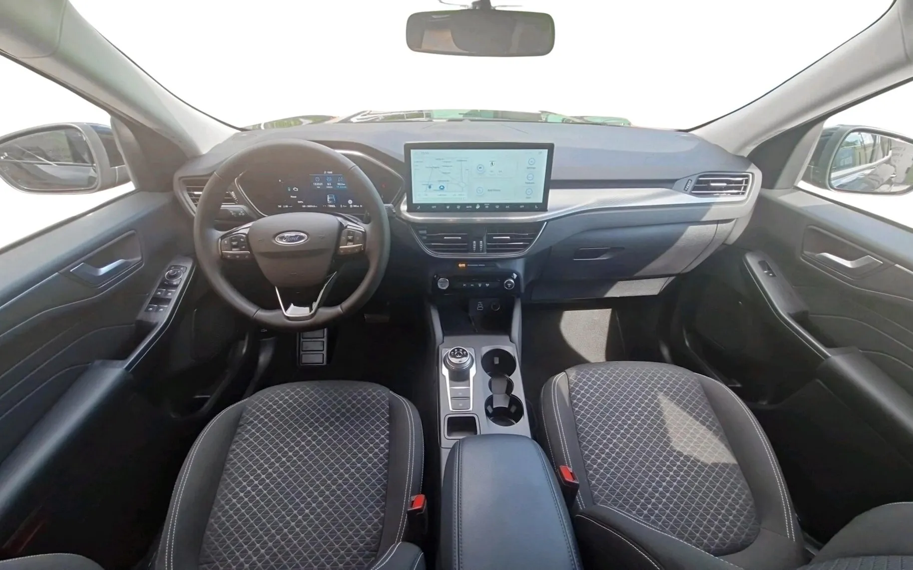 Zunanja slika - Ford Kuga - 2.5 PHEV Titanium CVT-SLO-RADAR-ZIM.PAK-NAI-KEYLES - 7