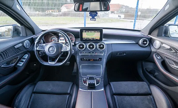 Zunanja slika - Mercedes-Benz C-Razred - AMG C43 4MATIC-Burmester-Bucket-AMG izpuh-360kamer - 9