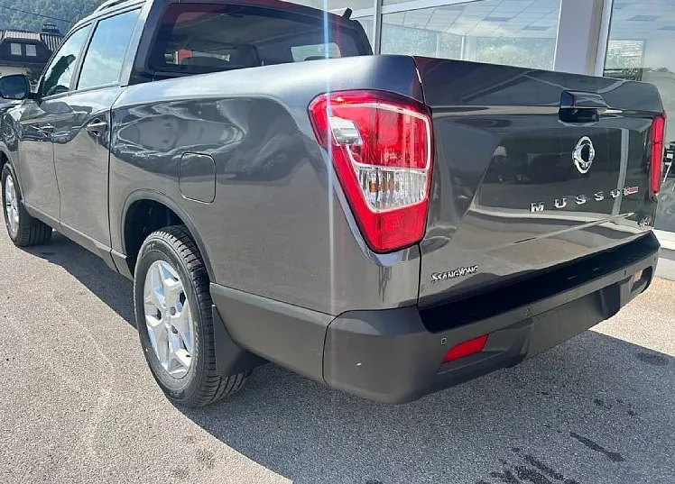 Zunanja slika - SsangYong Musso - GRAND 2.2 XDi Ultimate 4WD RANDELJ SPECIAL - 4