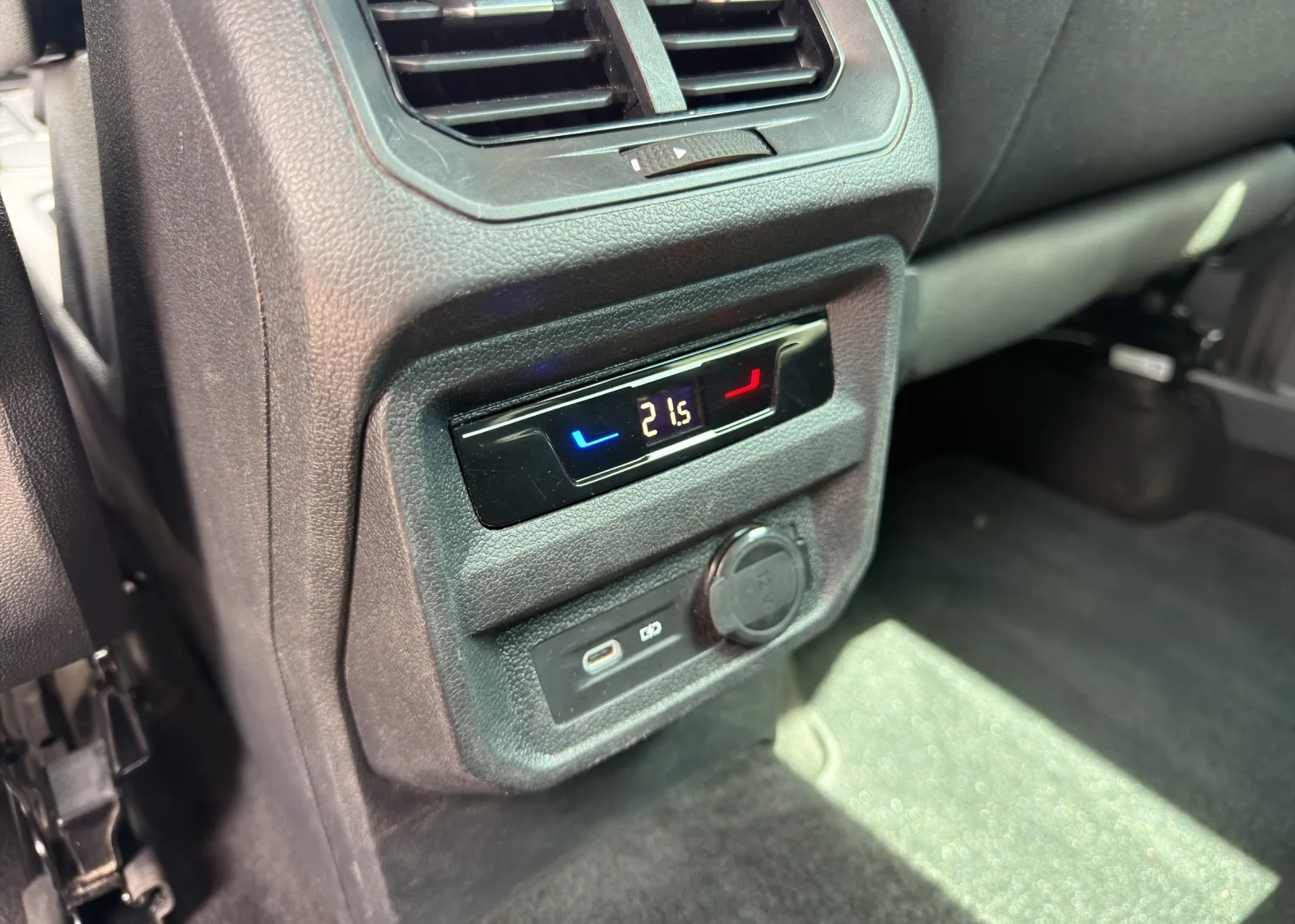 Zunanja slika - Volkswagen Tiguan - 1,5 TSI Life - 8