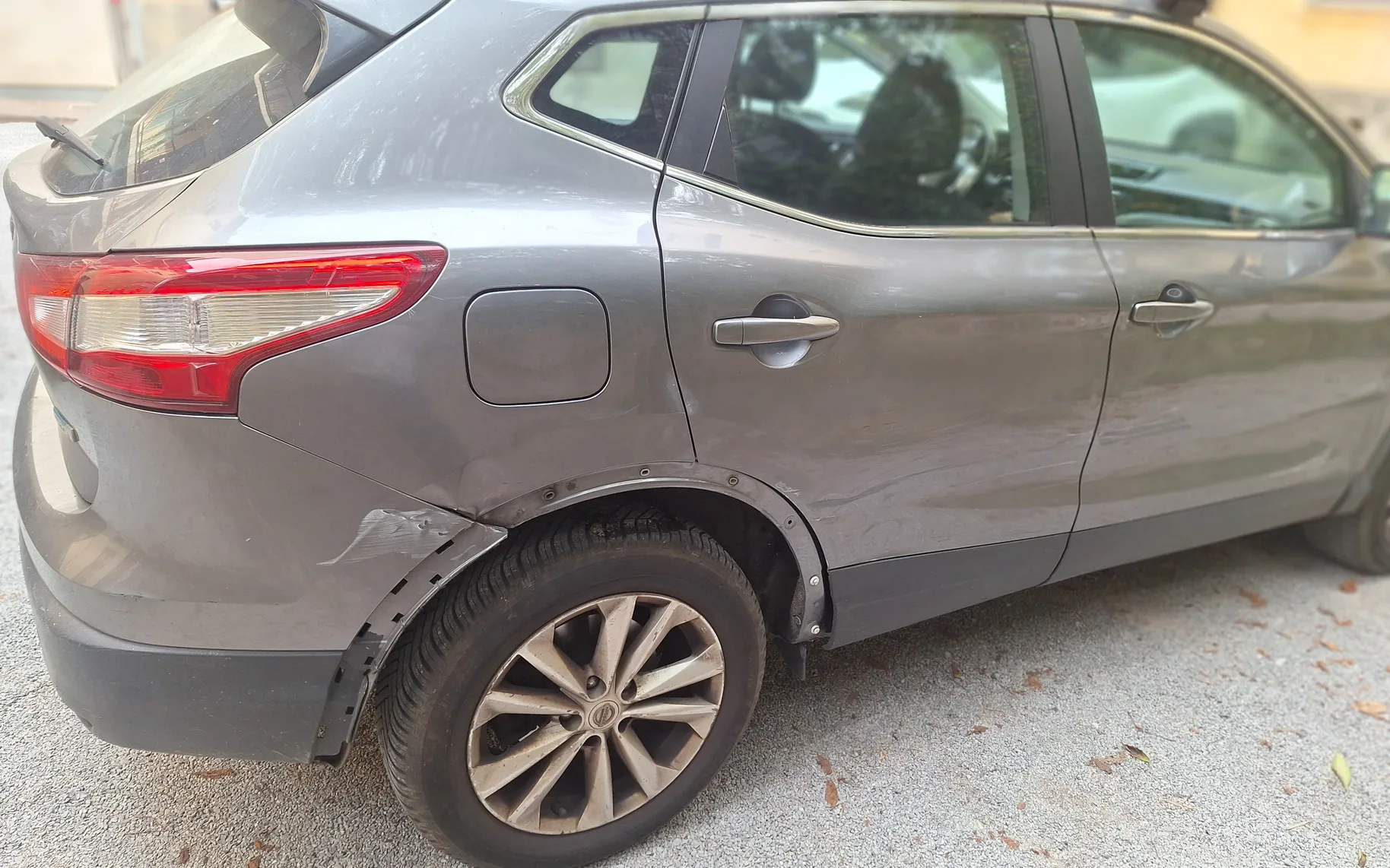 Zunanja slika - Nissan Qashqai - 1,6 16V 360 E5 - 2