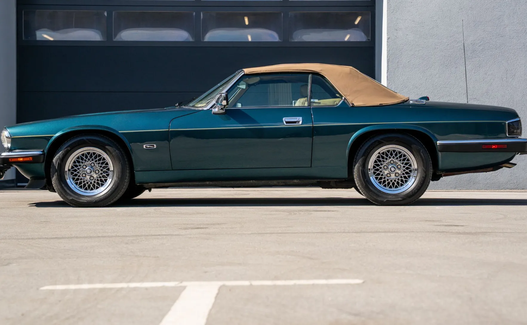 Zunanja slika - Jaguar XJS - 4.0 Cabrio AUT. - 8