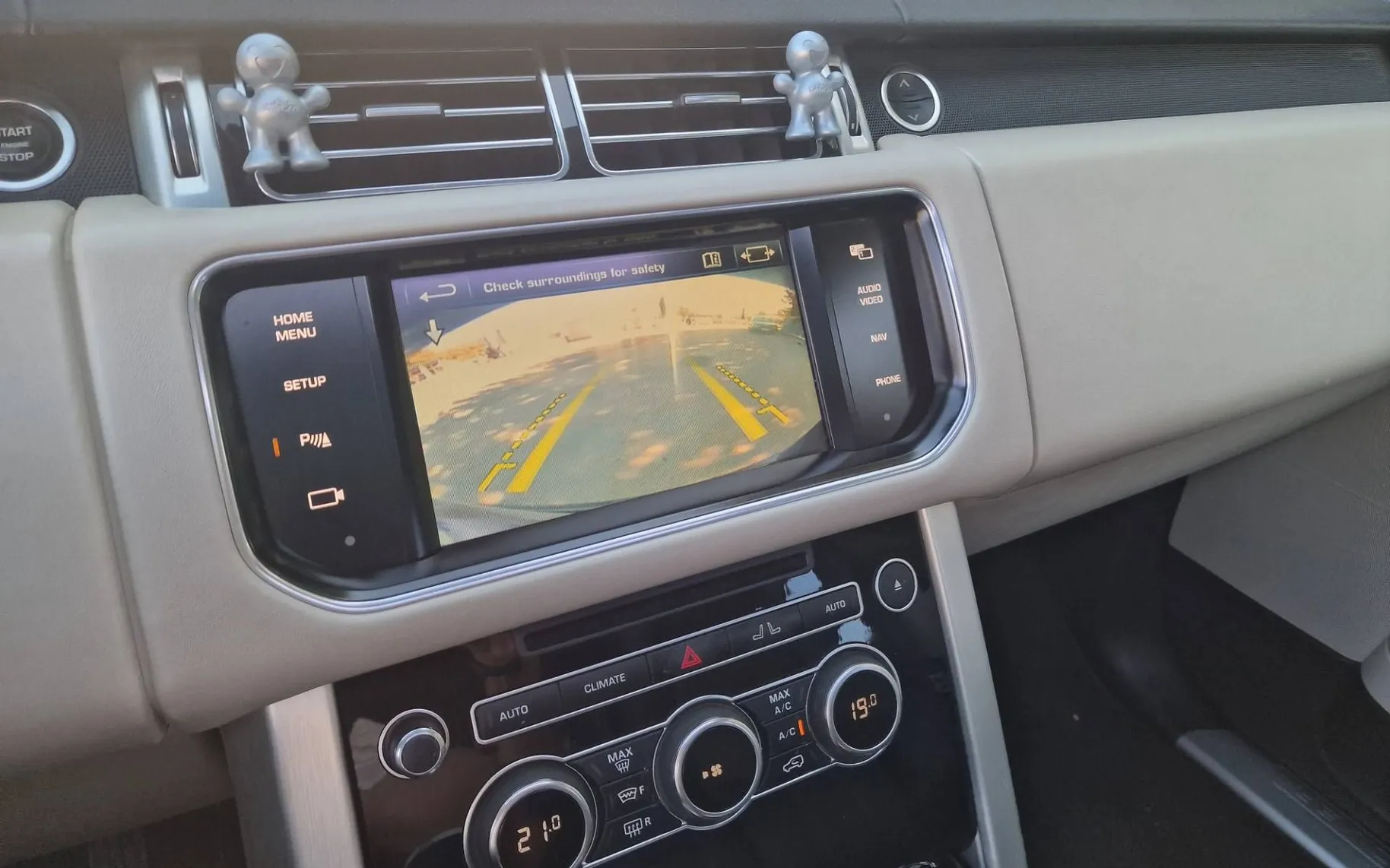Notranja slika - Land Rover Range Rover - VOGUE 5.0 V8 SUPERCHARGED - 10