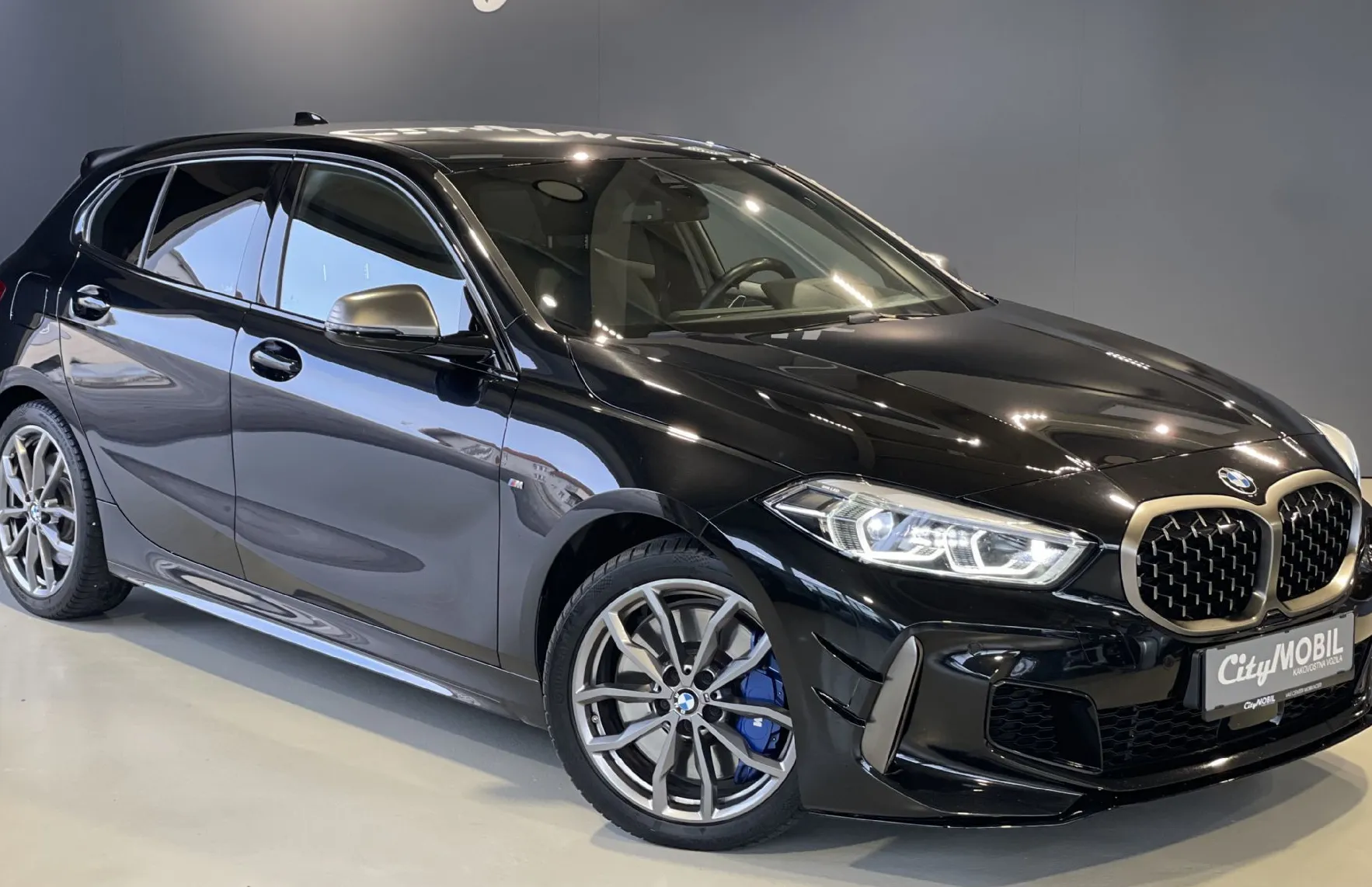 Zunanja slika - BMW Serija 1 - : HEAD UP-VIRTUAL-NAVI-LED-ALU-38.000KM-GRETJE SED - 3
