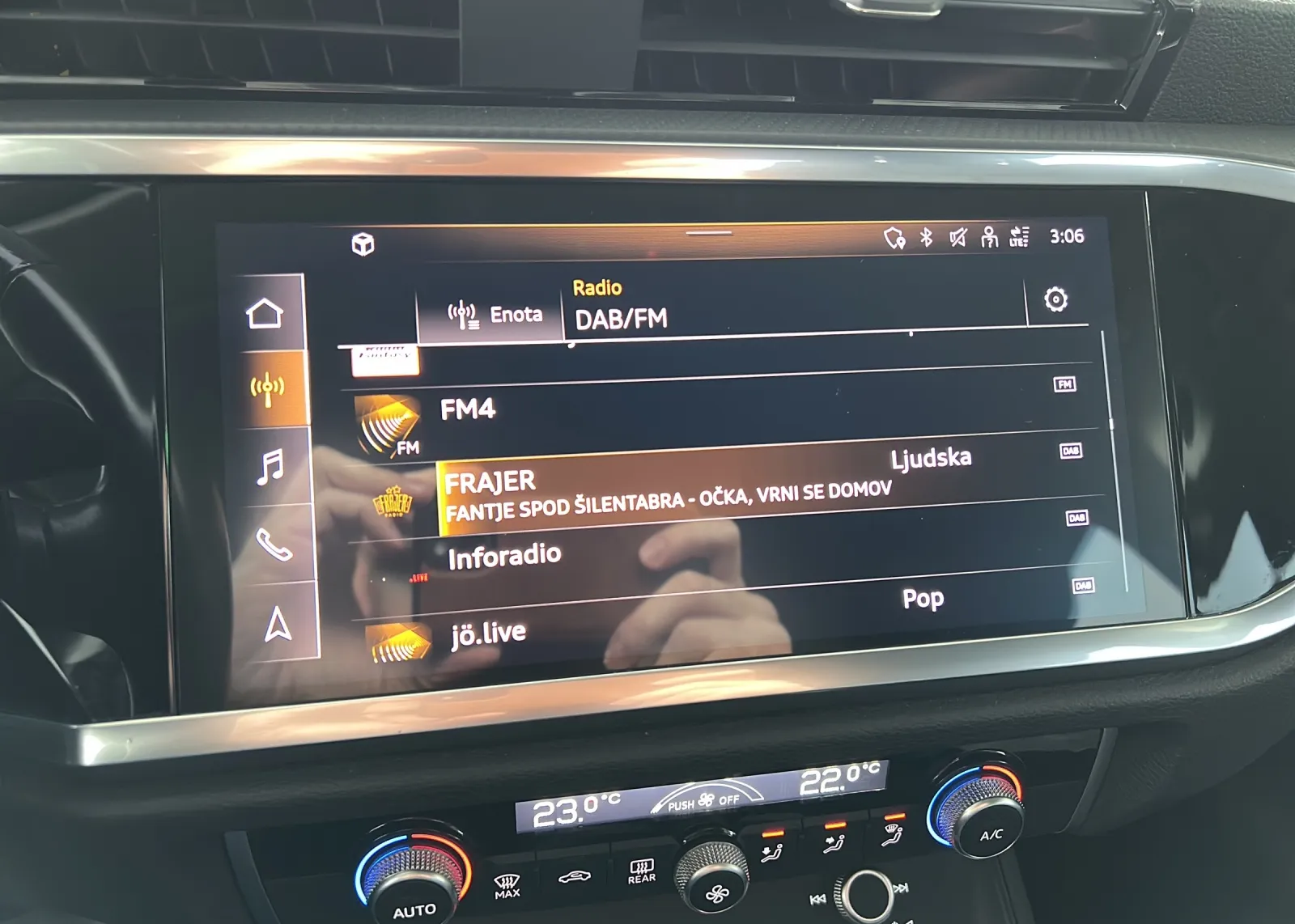 Zunanja slika - Audi Q3 - 35 TDI S tronic Quattro - 6