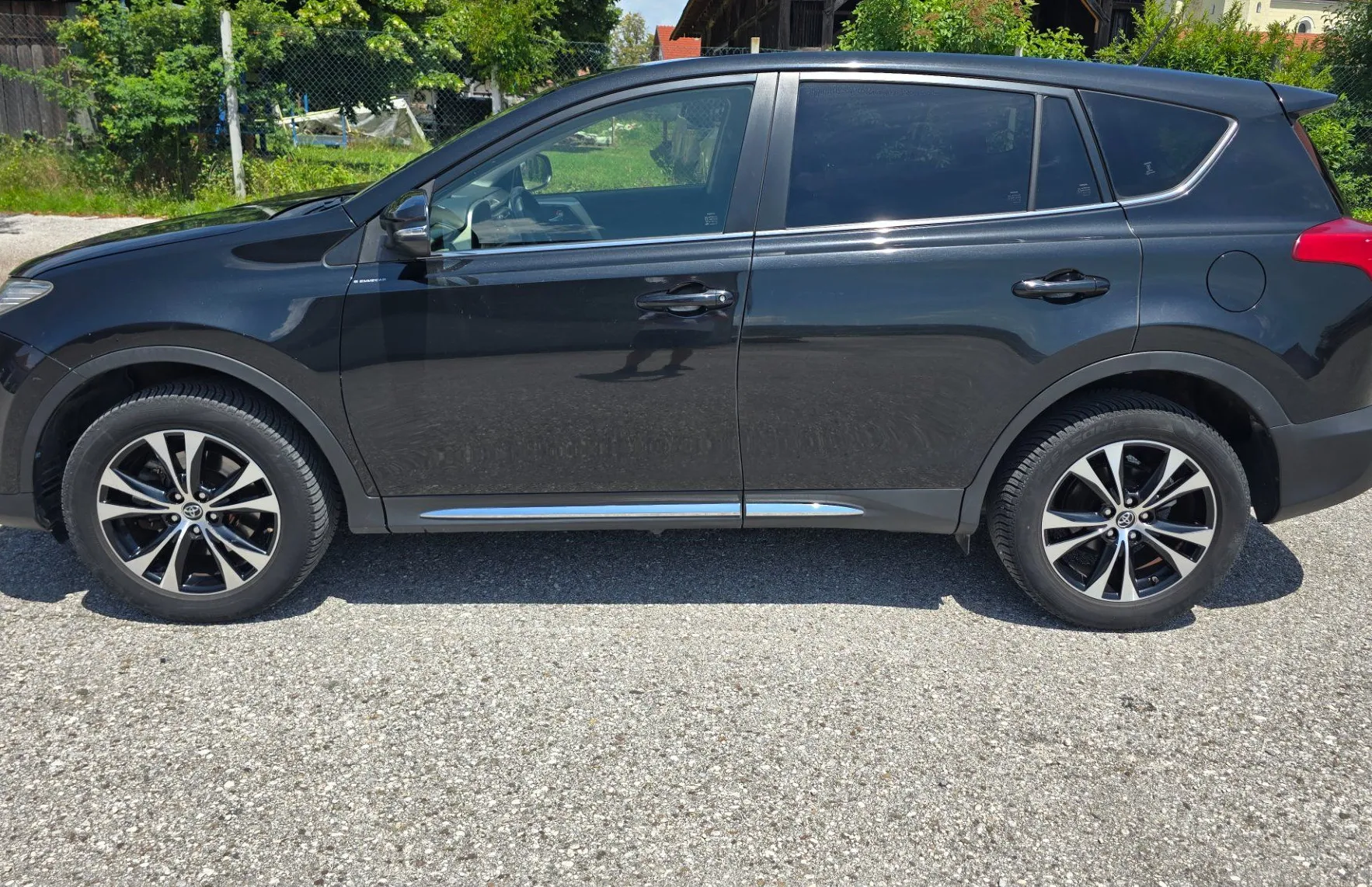 Zunanja slika - Toyota RAV4 - 2.0 D-4D 4x4 Elegant - 2