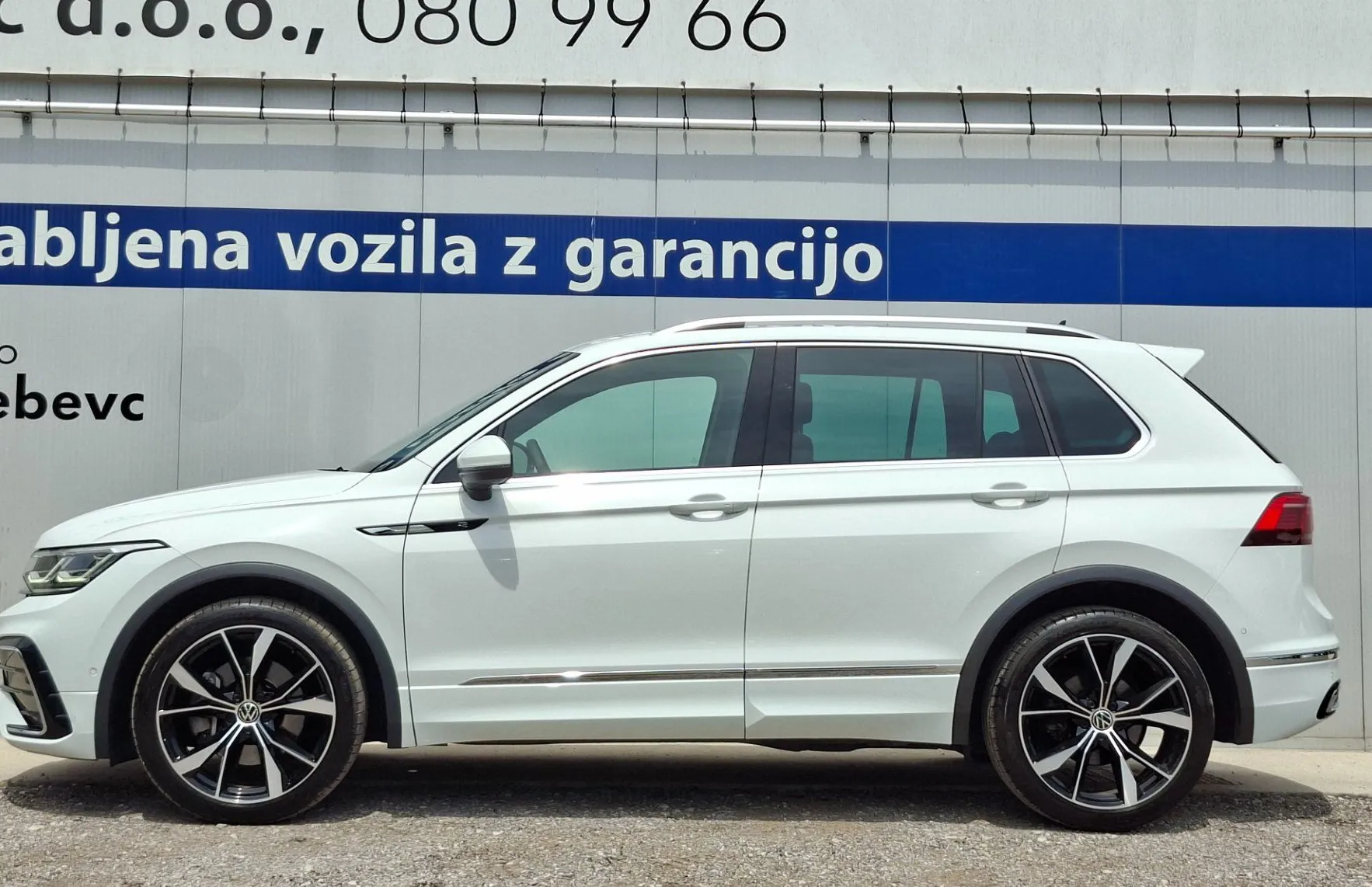 Zunanja slika - Volkswagen Tiguan - 4motion 2.0 TDI BMT R-Line DSG - 7