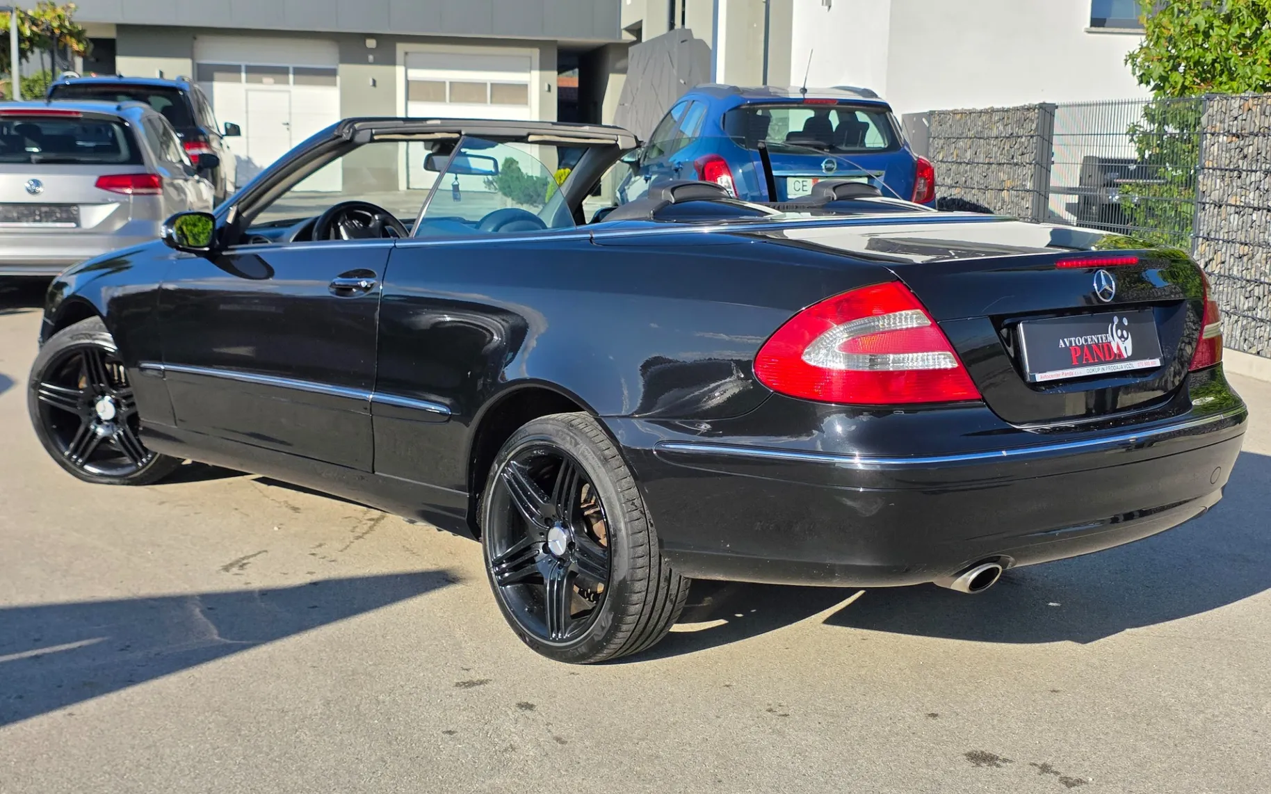 Zunanja slika - Mercedes-Benz CLK 240 - Cabrio AUT. - 3