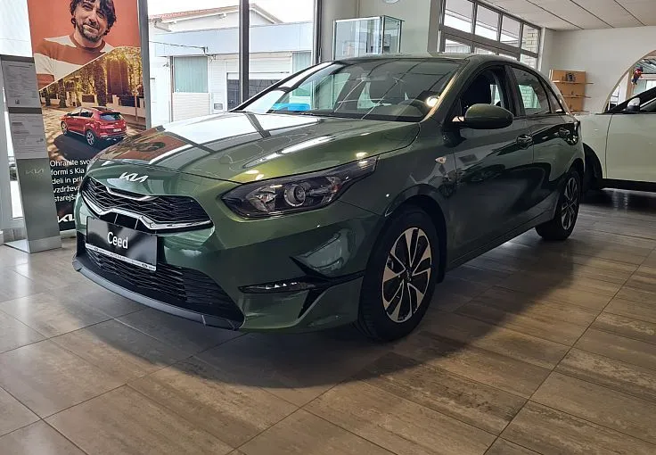 Zunanja slika - KIA Ceed - 1.0 T-GDi LX Champion+ 74 kW - 2