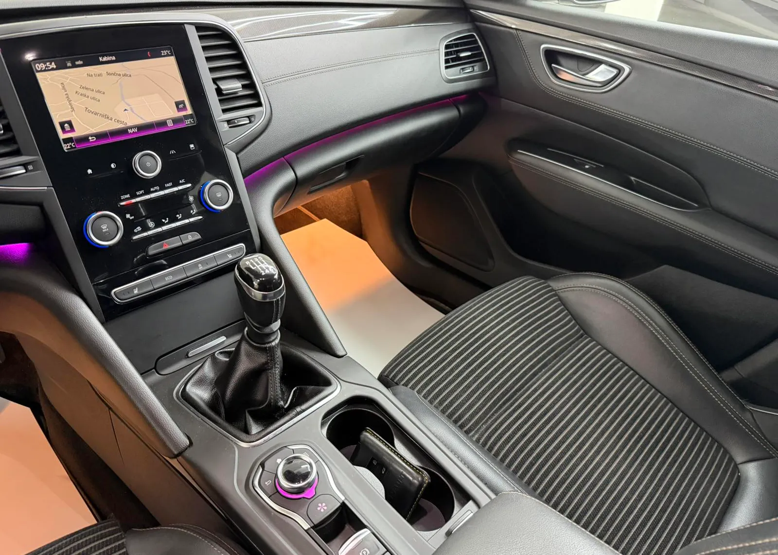 Zunanja slika - Renault Talisman - Energy dCi 130 Zen S&S - 3