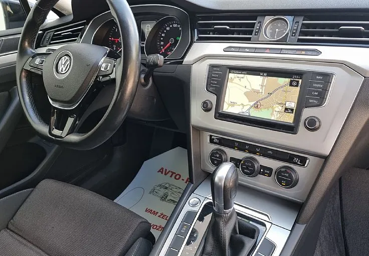 Zunanja slika - Volkswagen Passat - 2.0 TDI-110KW-DSG+VELIKI SERVIS-LED-NAVI - 8