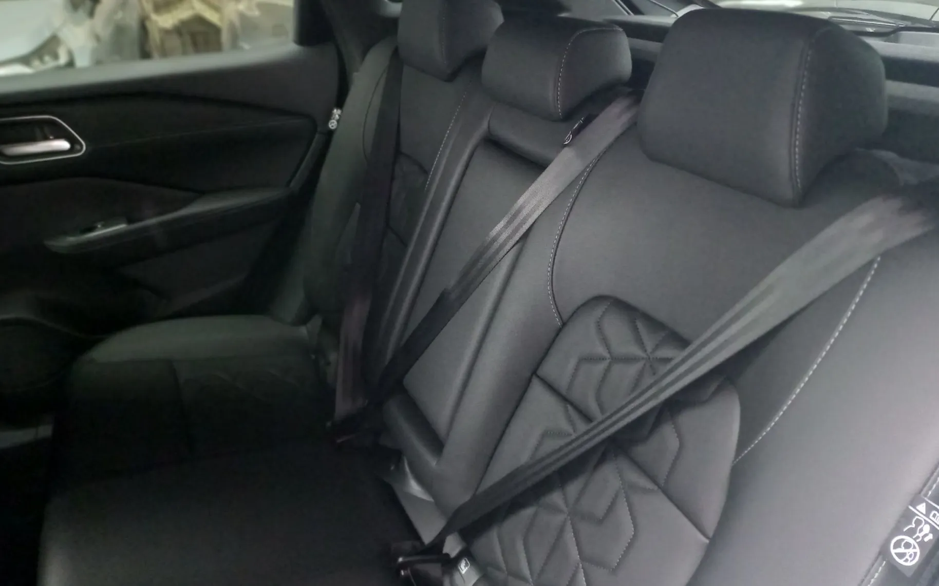 Zunanja slika - Nissan Qashqai - 1.3 DIG-T MHEV Tekna X-Tronic - 8