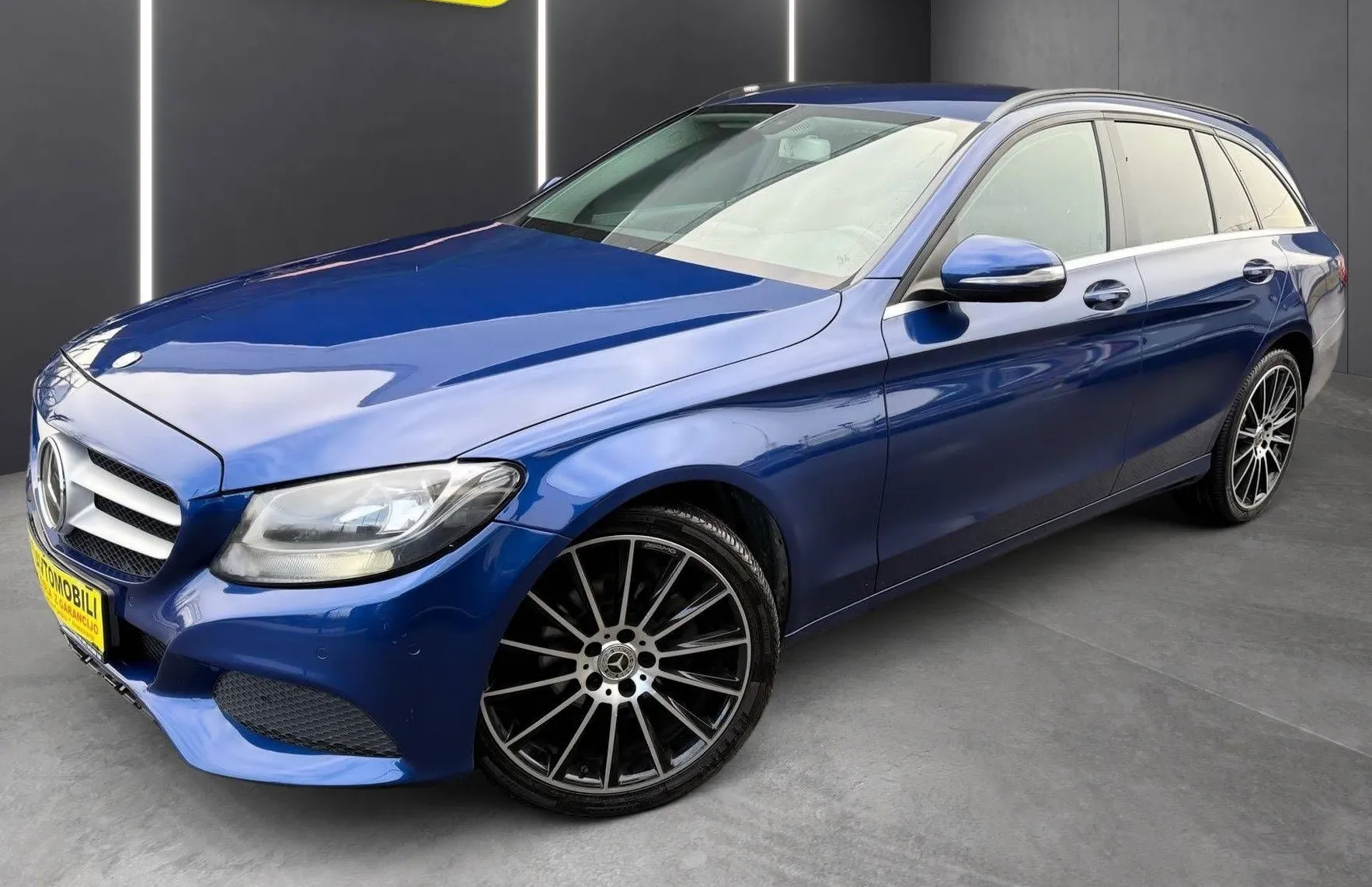 Zunanja slika - Mercedes-Benz C-Razred - C 200 TEMP NAVI MOŽNOST FINANCIRANJA BREZ POLOGA.. - 2