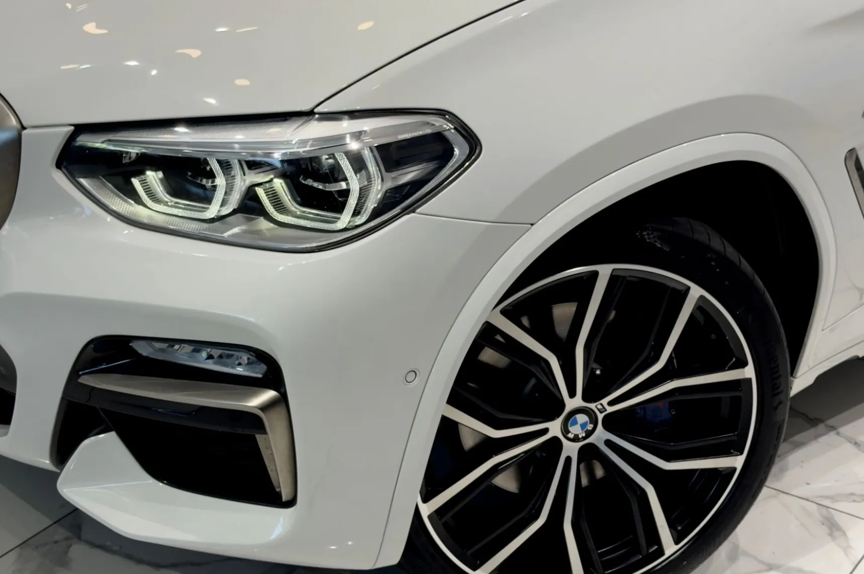 Zunanja slika - BMW X4 - serija : xDrive M40i-RADAR-PANO-KEYLESS-HUD-KAMERA - 9