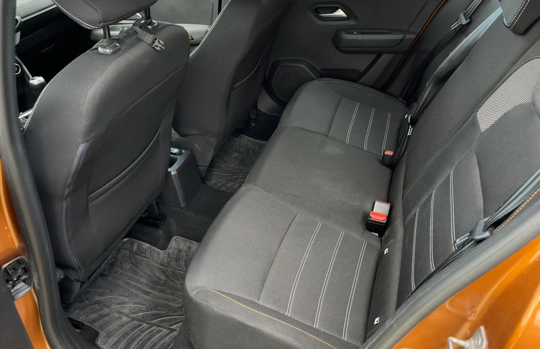 Zunanja slika - Dacia Sandero - 1.0 TCe 90 Comfort LED. VZR KAM. 2X PDC. TEMP.NAVI - 10