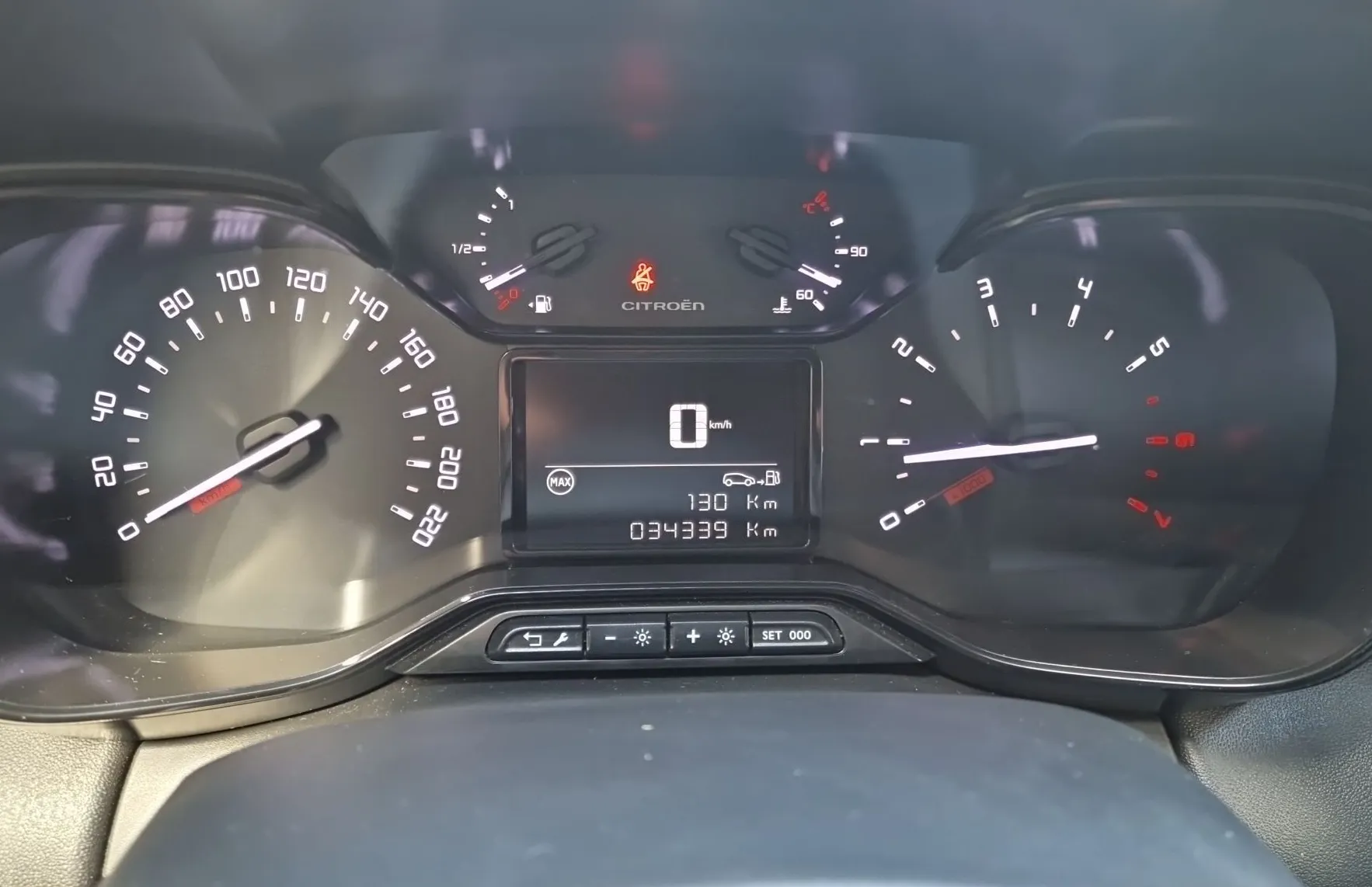 Zunanja slika - Citroën C3 Aircross - 1.2 PureTech 110 C-Series - 14