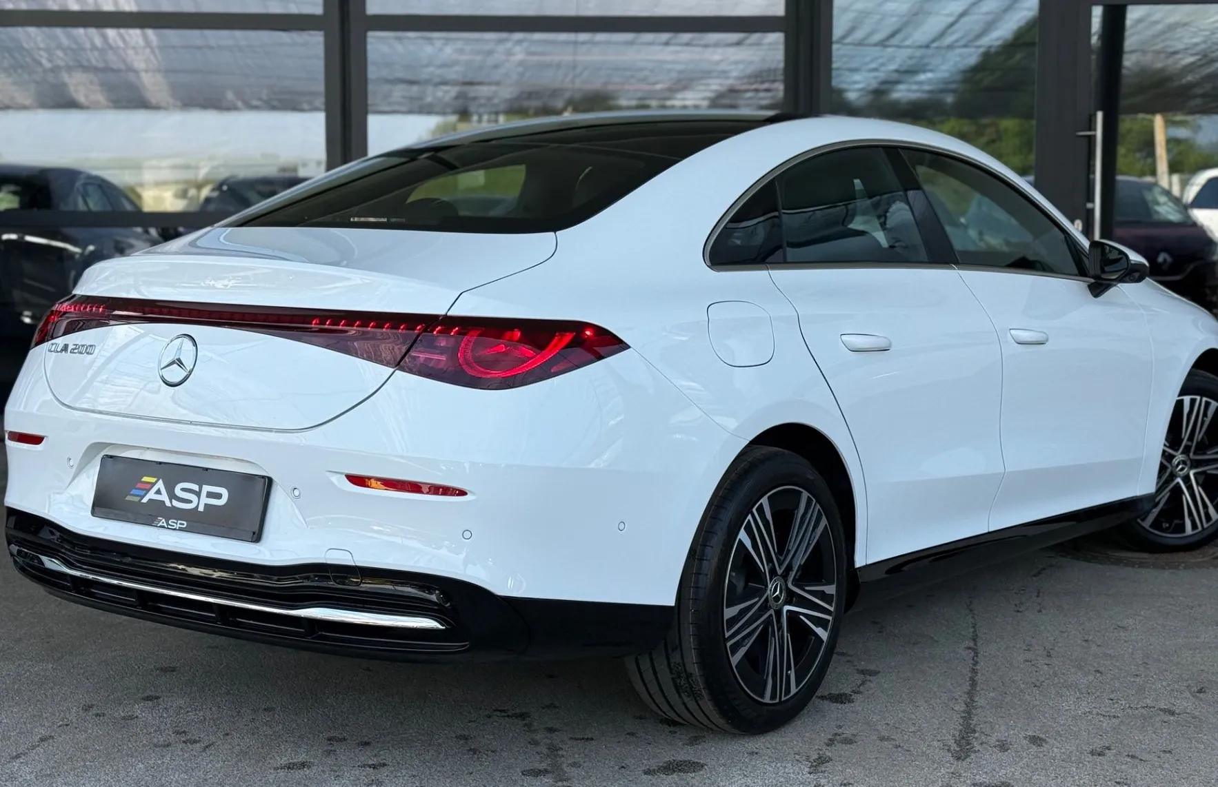 Zunanja slika - Mercedes-Benz CLA-Razred - 200 z EQ Tehnologijo Progressive Edition - 5