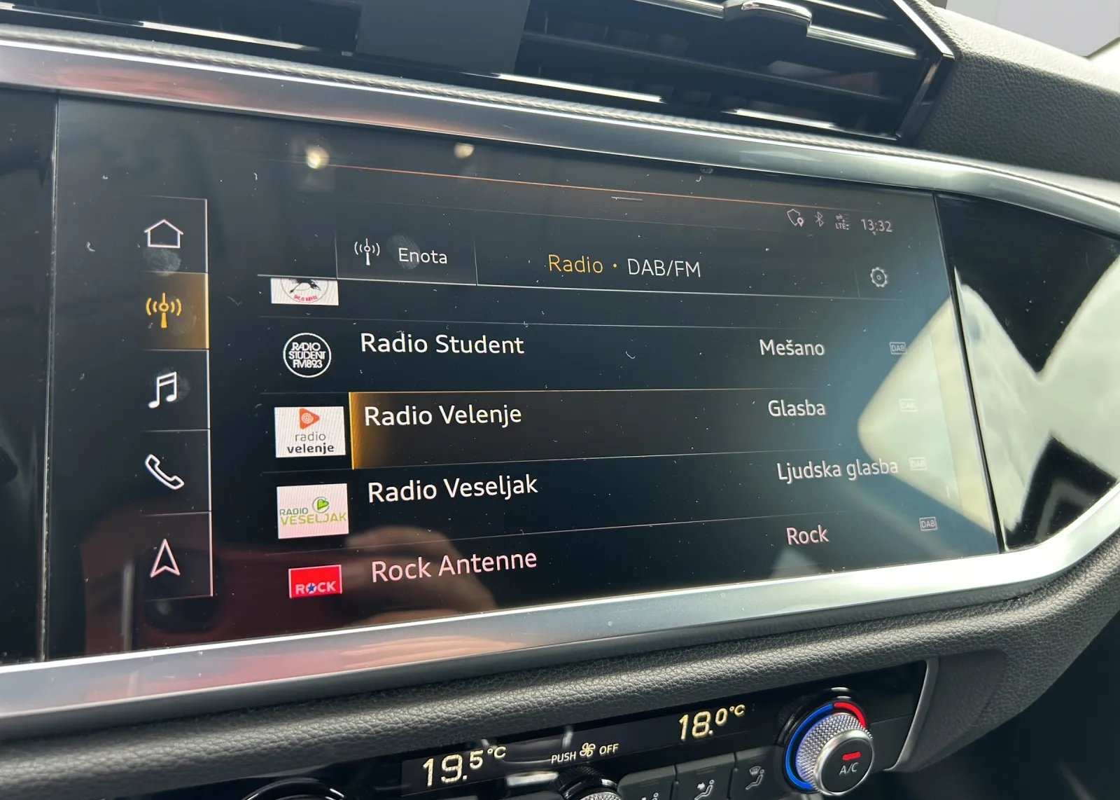 Zunanja slika - Audi Q3 - quattro 35 TDI S tronic - 9