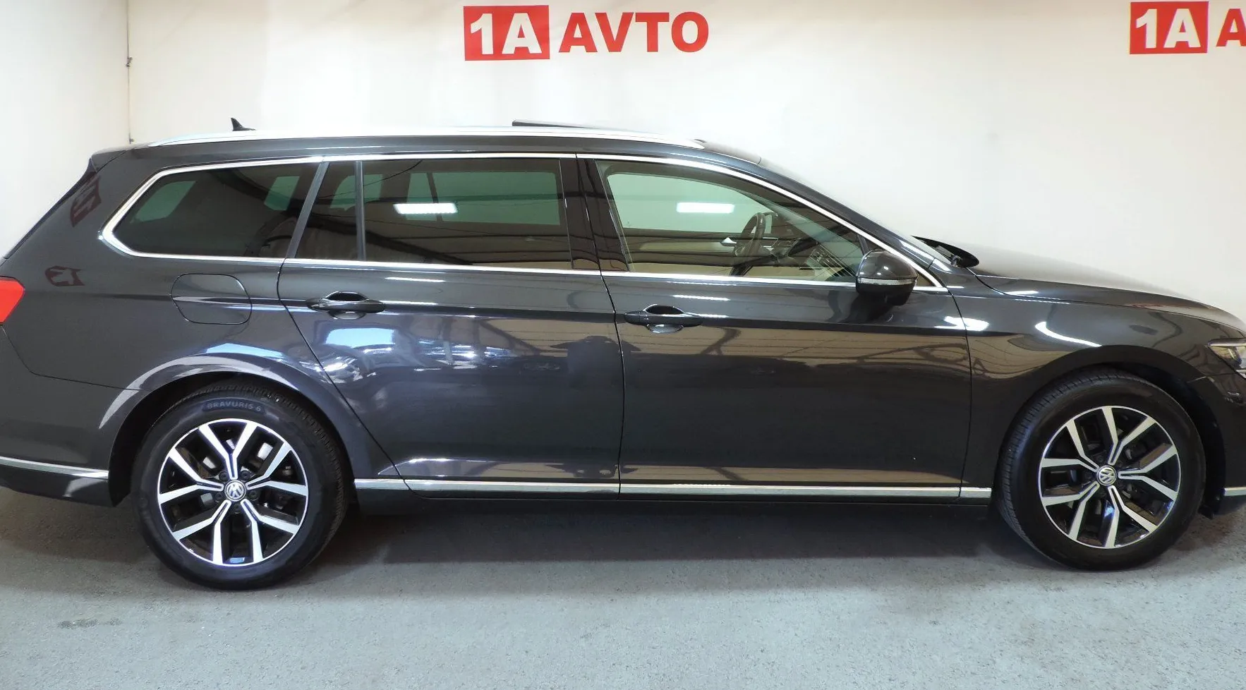 Zunanja slika - VW Passat - Variant 2.0 TDI BMT SCR Elegance PANORAMA-ACC-VIRTUAL… - 4