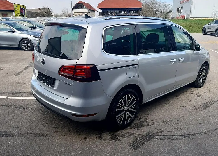 Zunanja slika - VW Sharan - 2.0 TDI ALLSTAR + PANORAMA+DRSNA VRATA+7 SEDEŽEV - 3